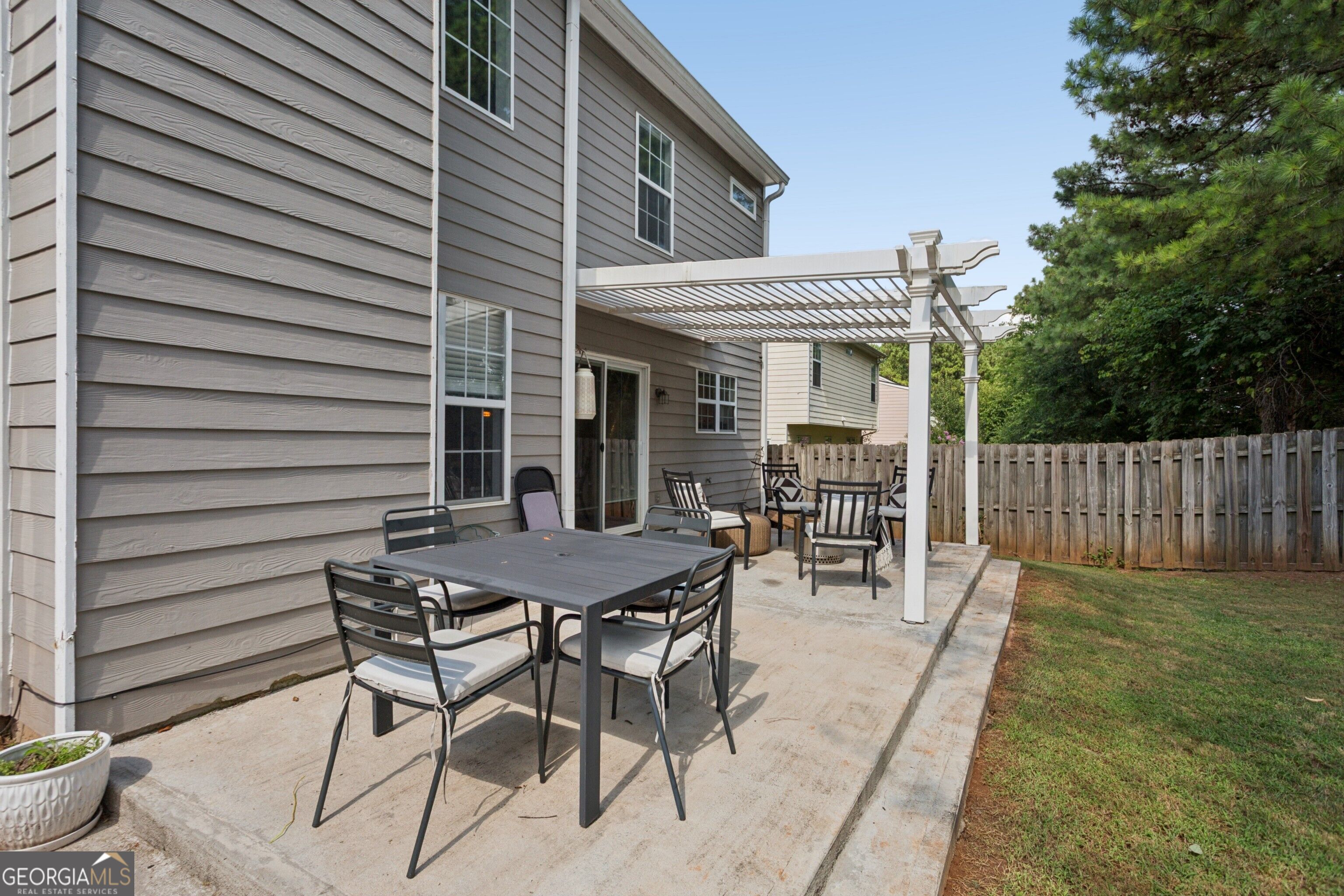 1418 Glenover Circle