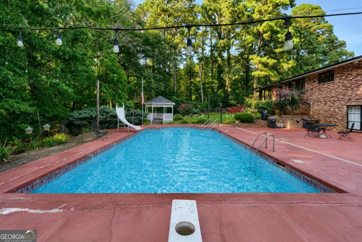 4671 Dogwood Drive