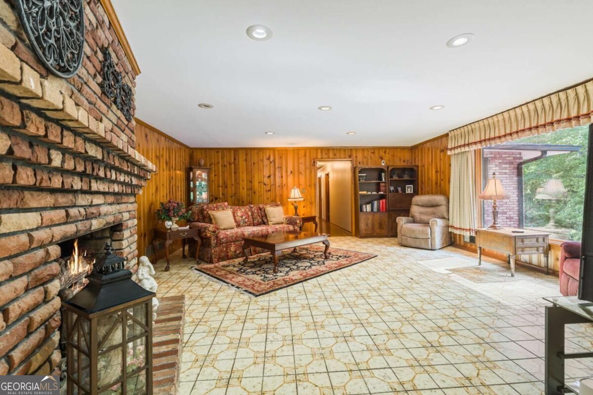 4671 Dogwood Drive