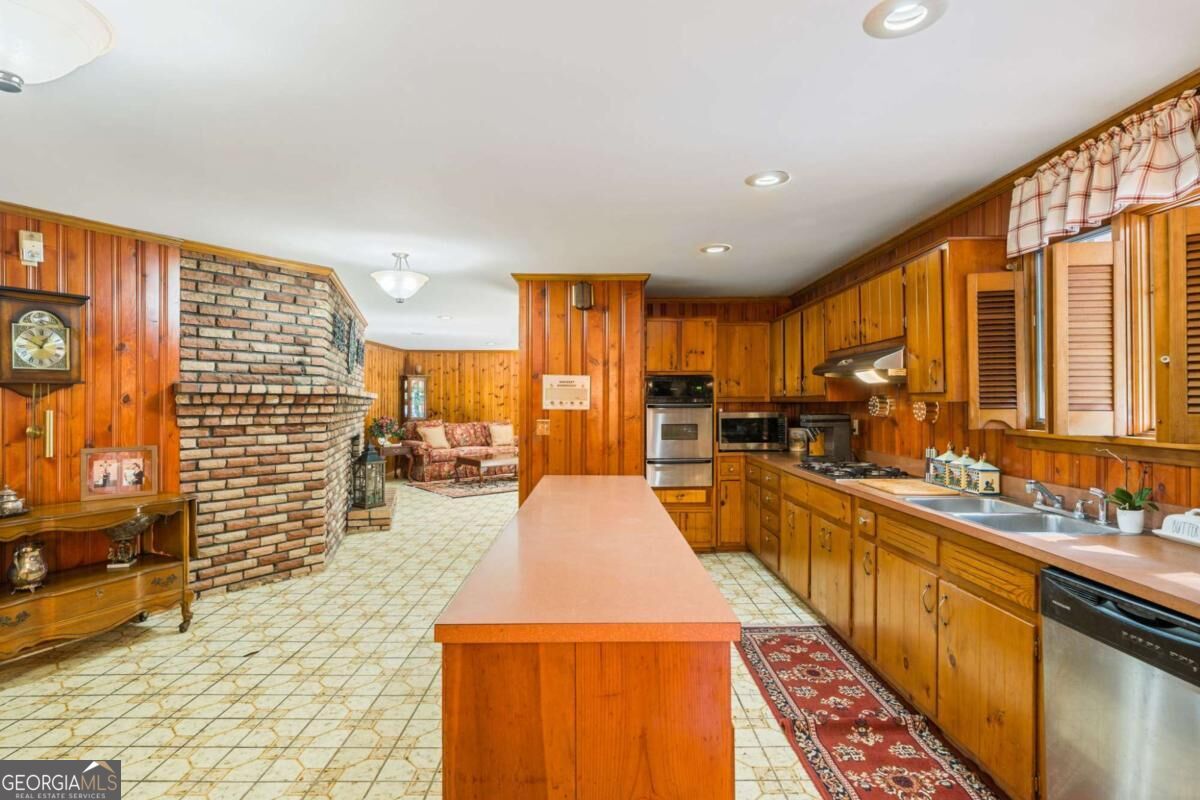 4671 Dogwood Drive