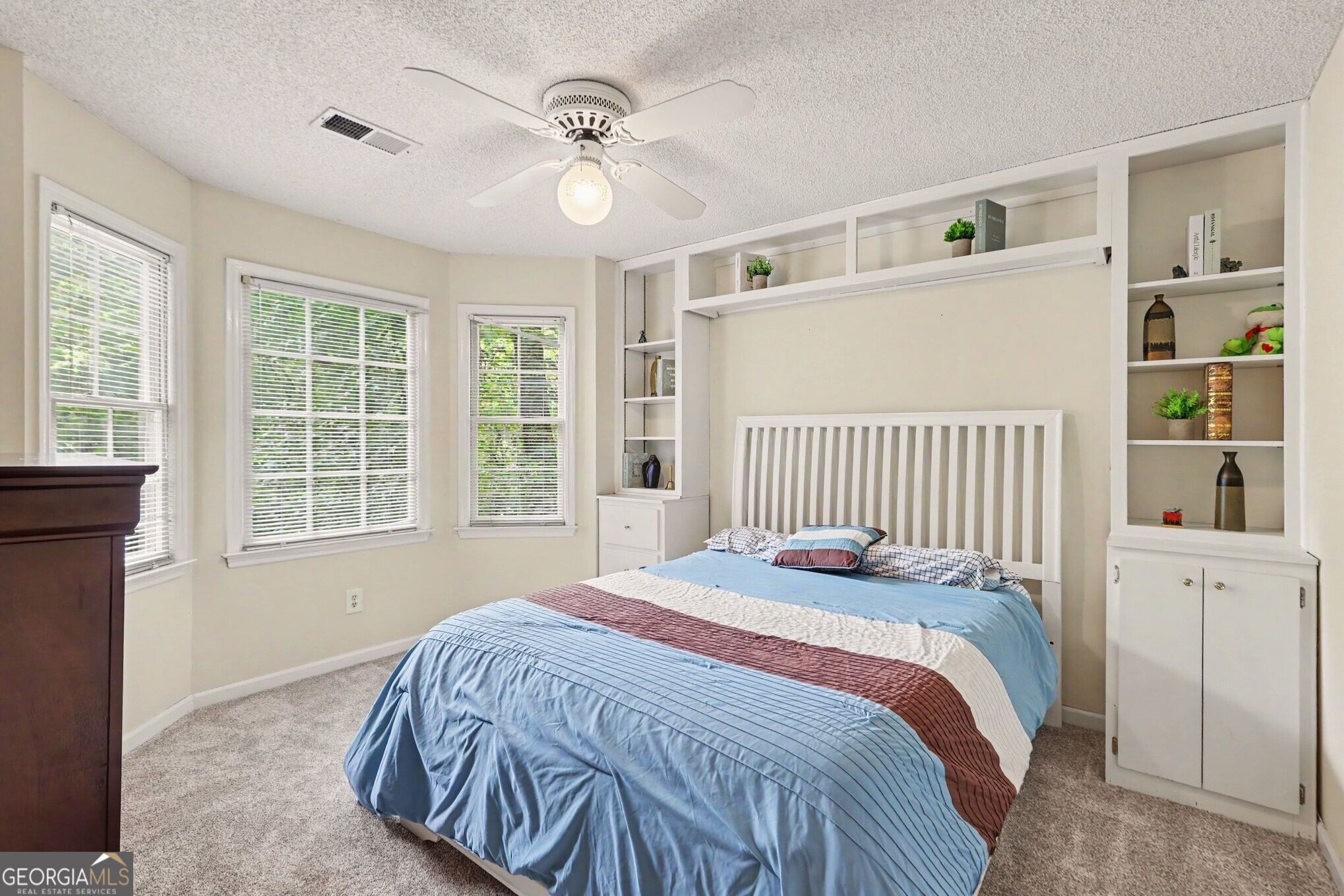 5155 Holly Springs Drive