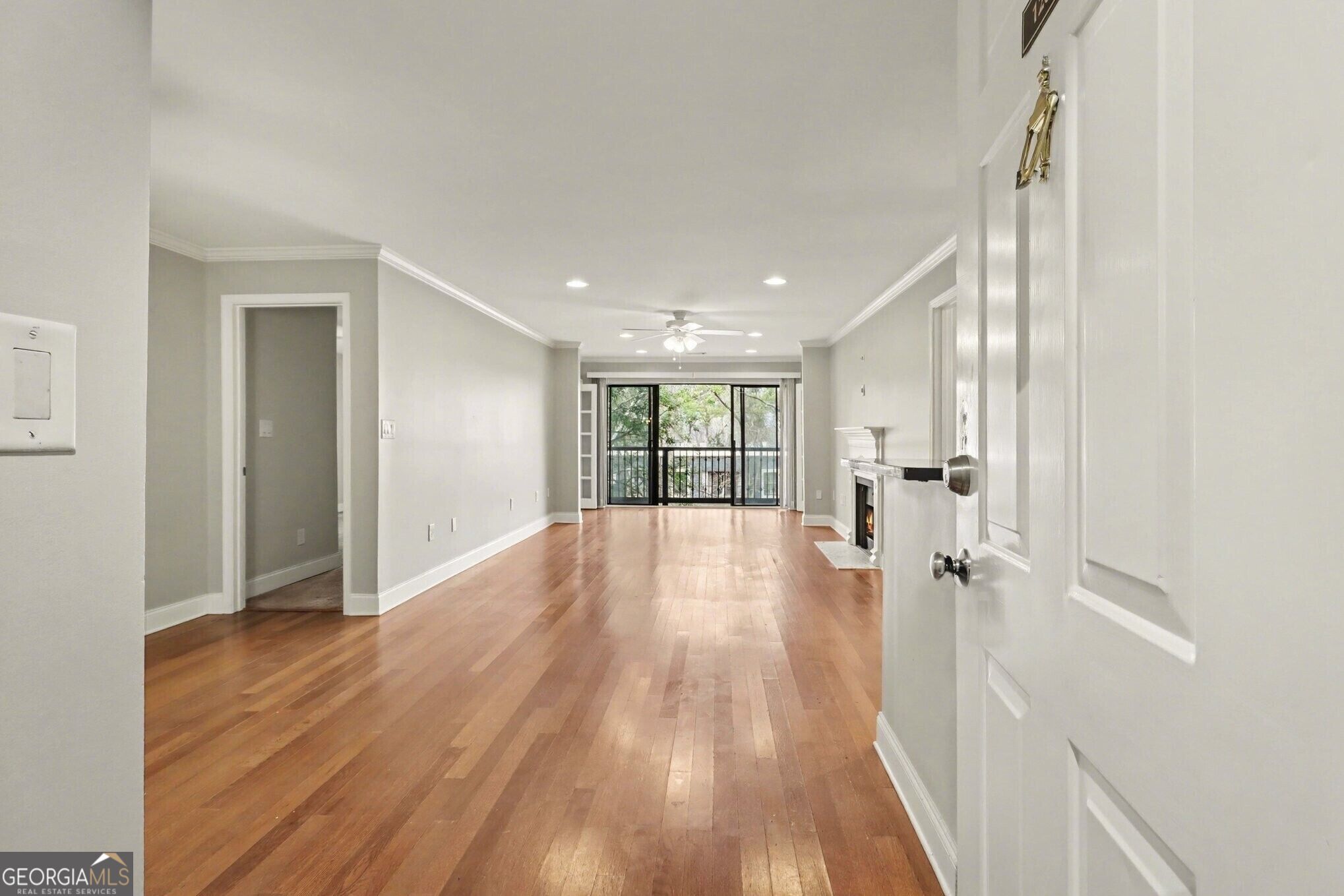 1202 Pine Heights
