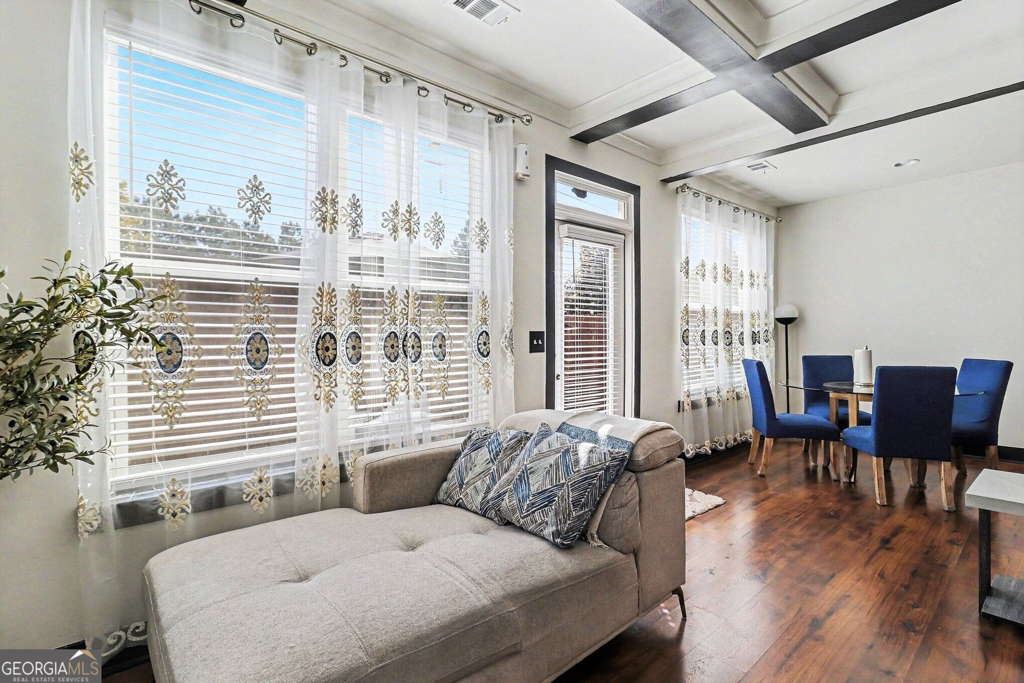5357 Radford