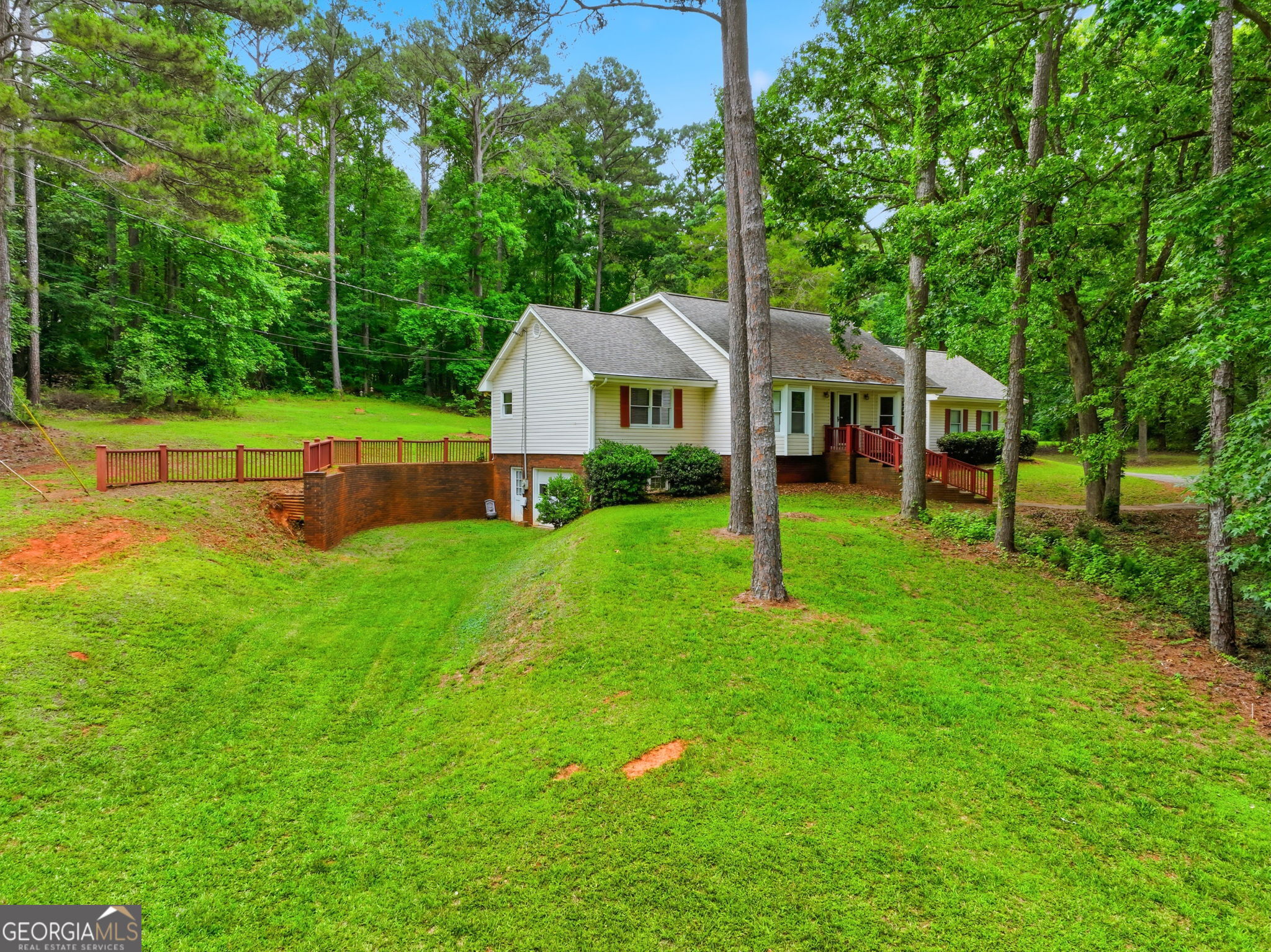2692 Abbey Ridge Road SW