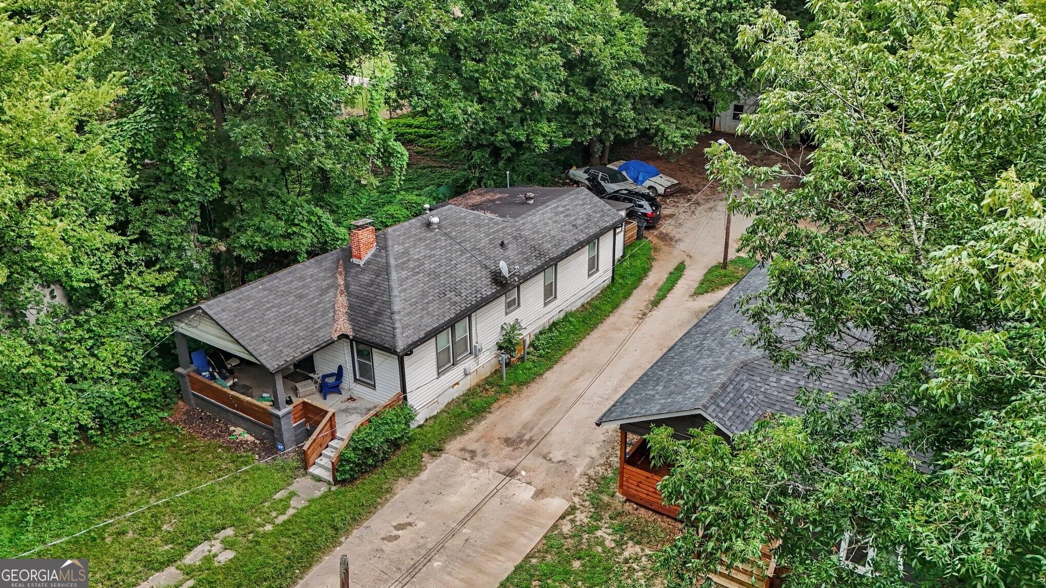 2494 Lester Street