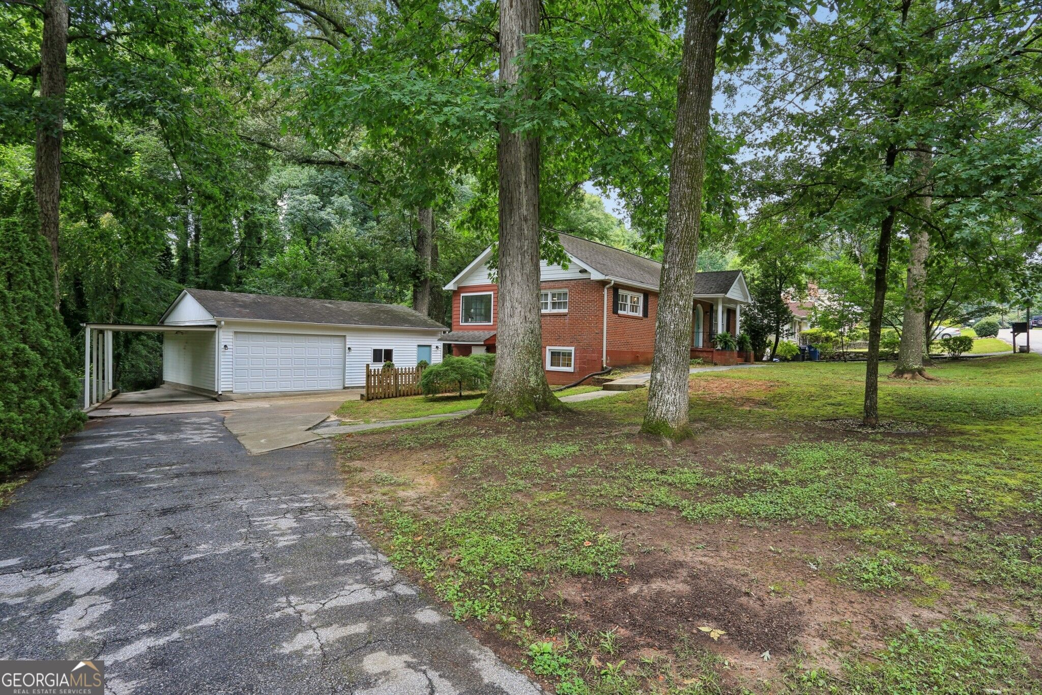 980 Brookdale Drive