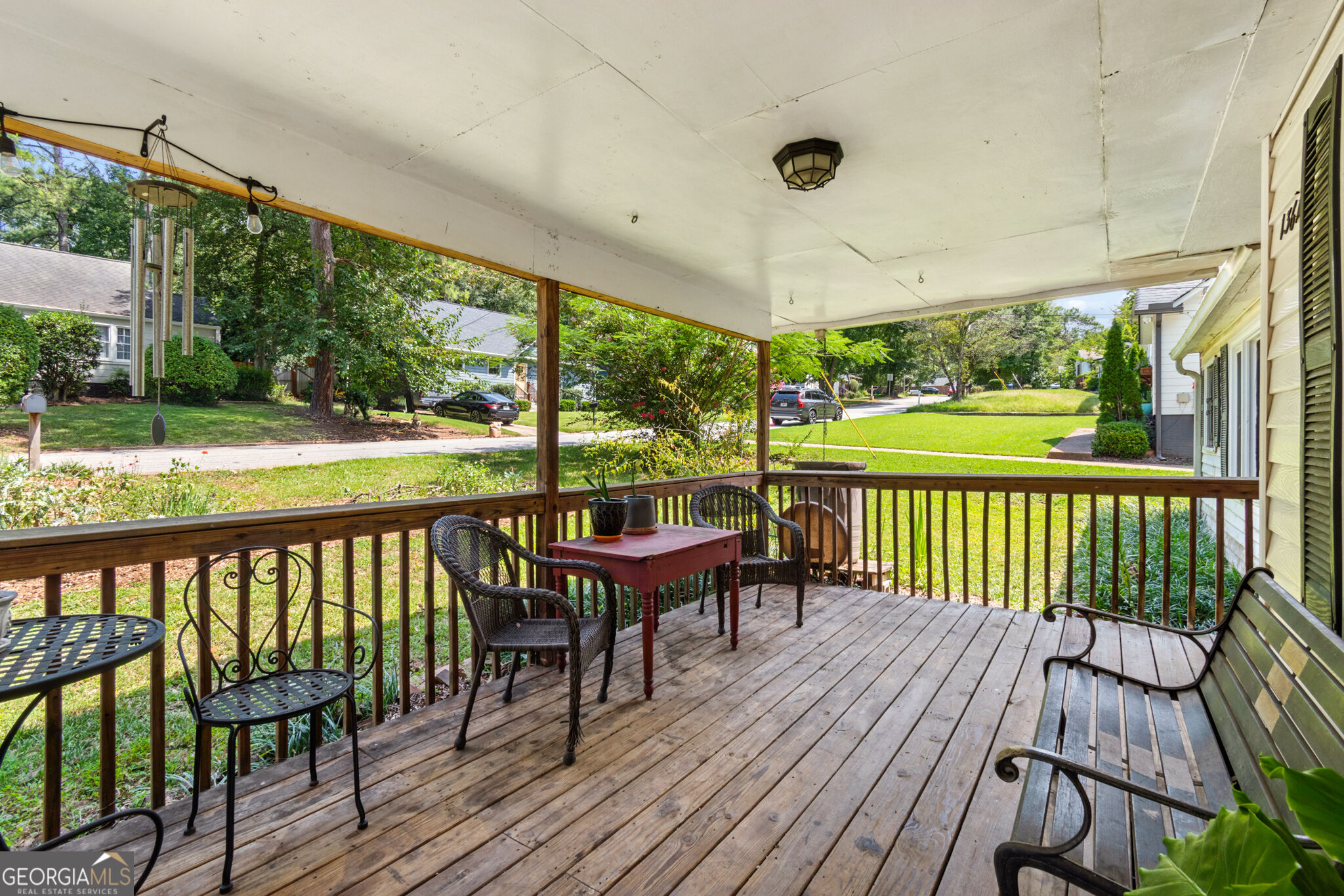 1361 Lochland Road SE
