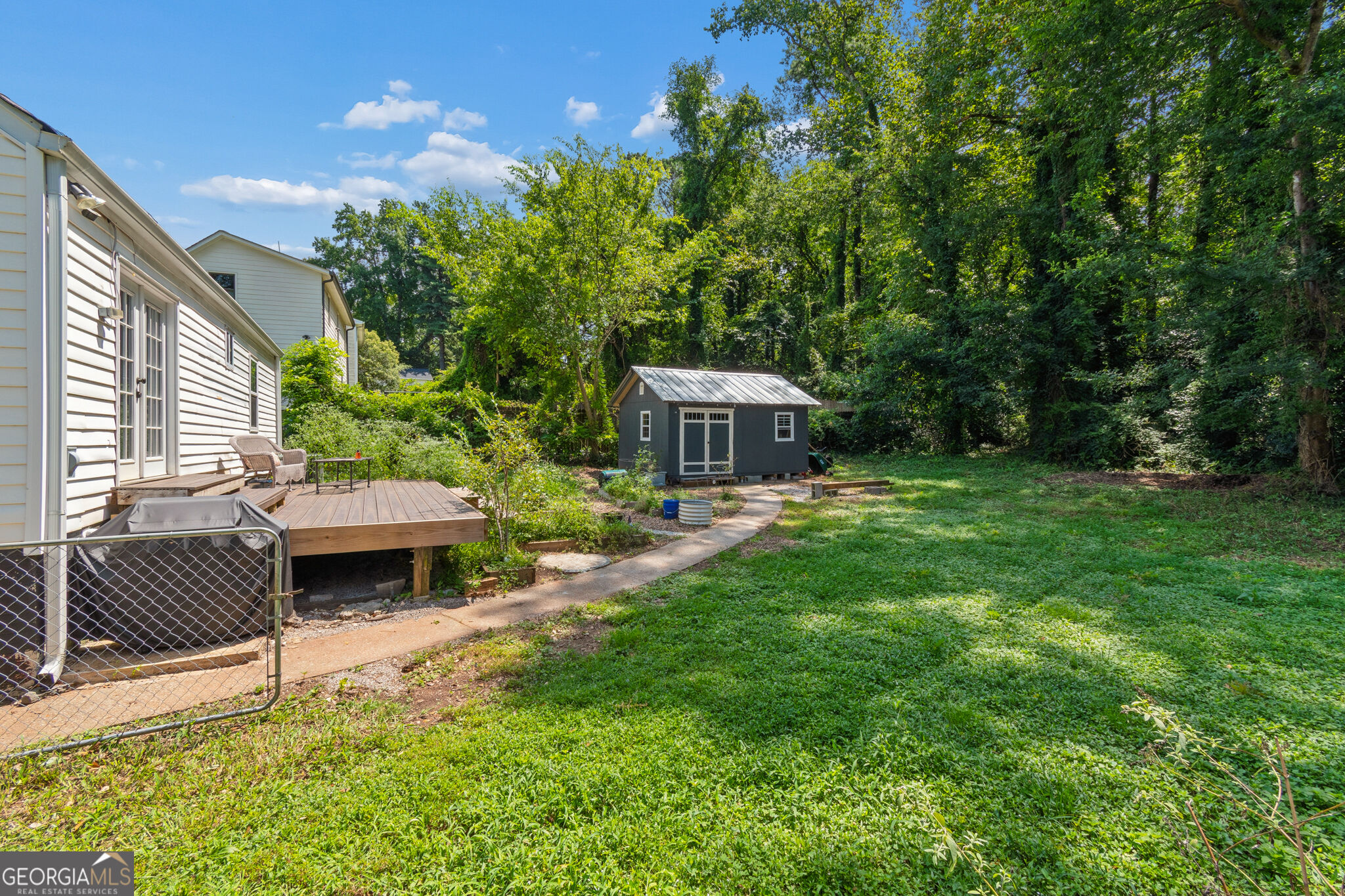 1361 Lochland Road SE