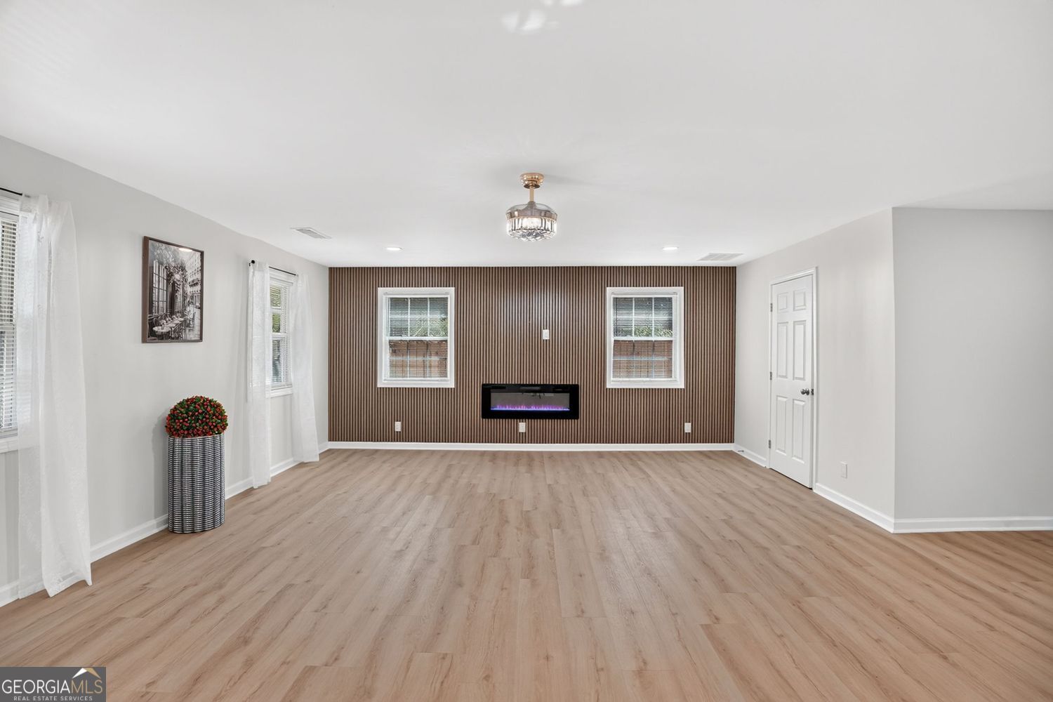 2359 Baywood Drive SE