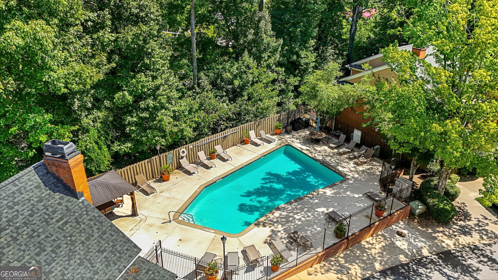 7500 Roswell Road # 30