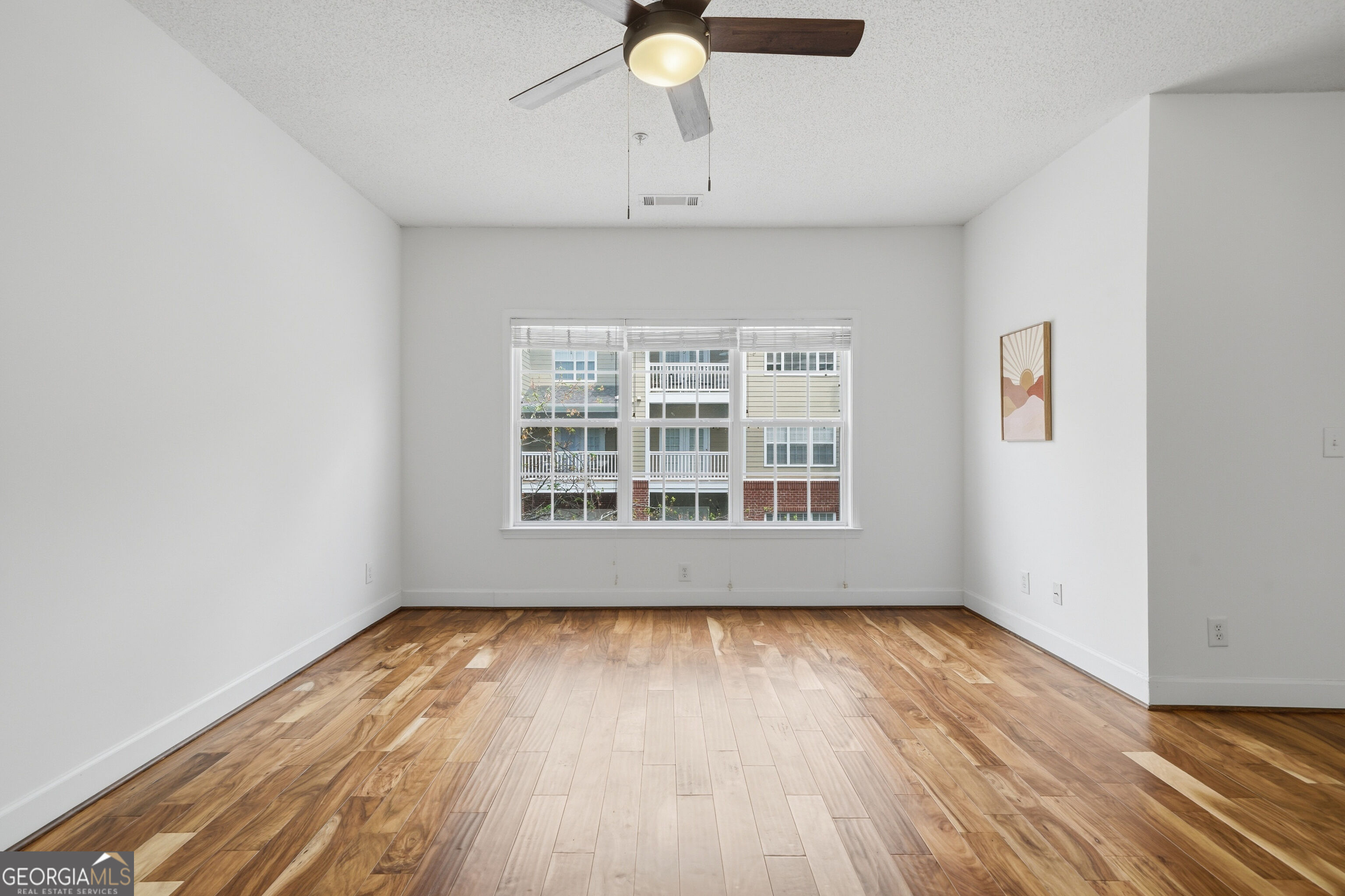 2111 Woodland Lane
