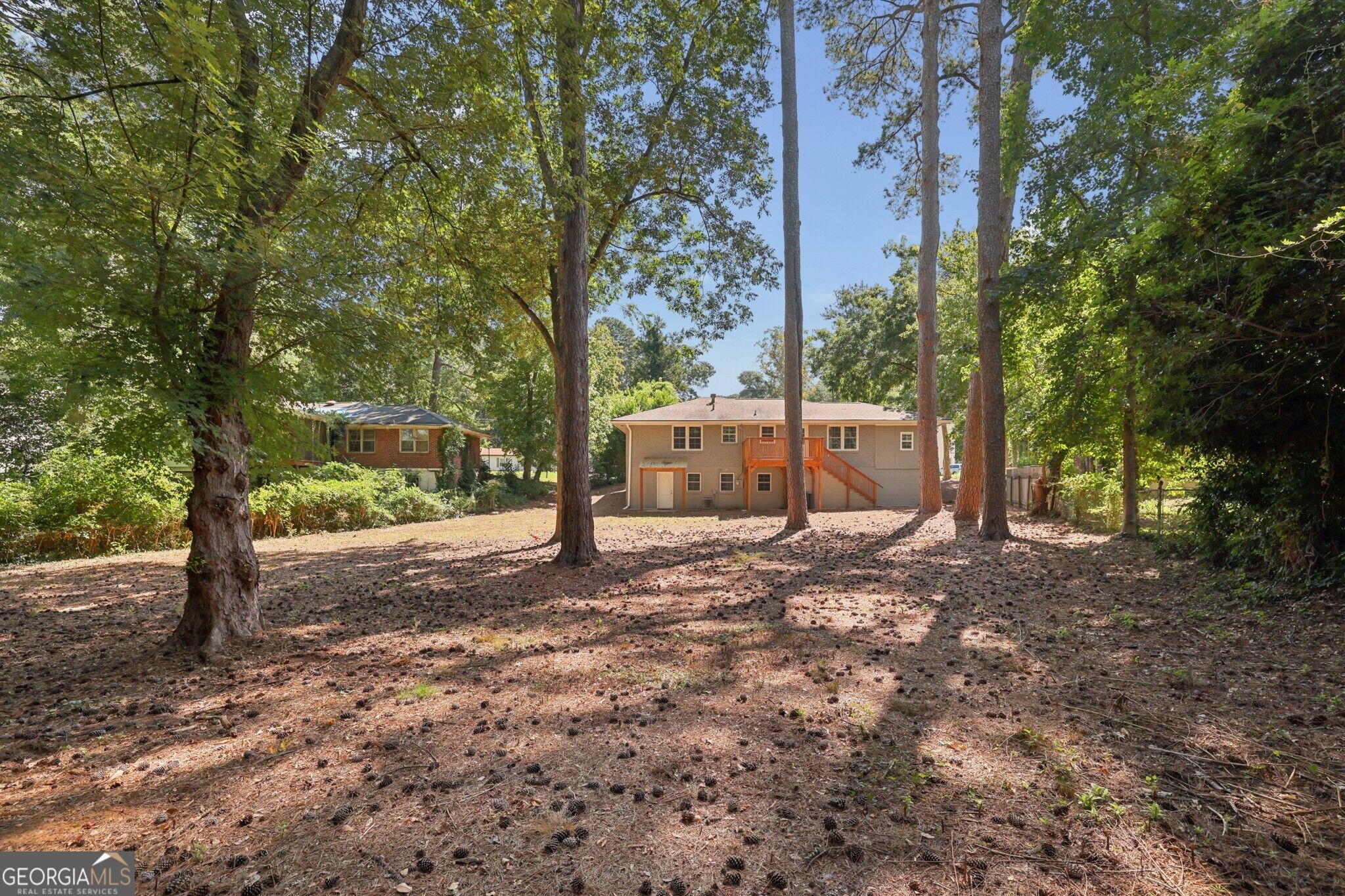 2900 Hollywood Drive