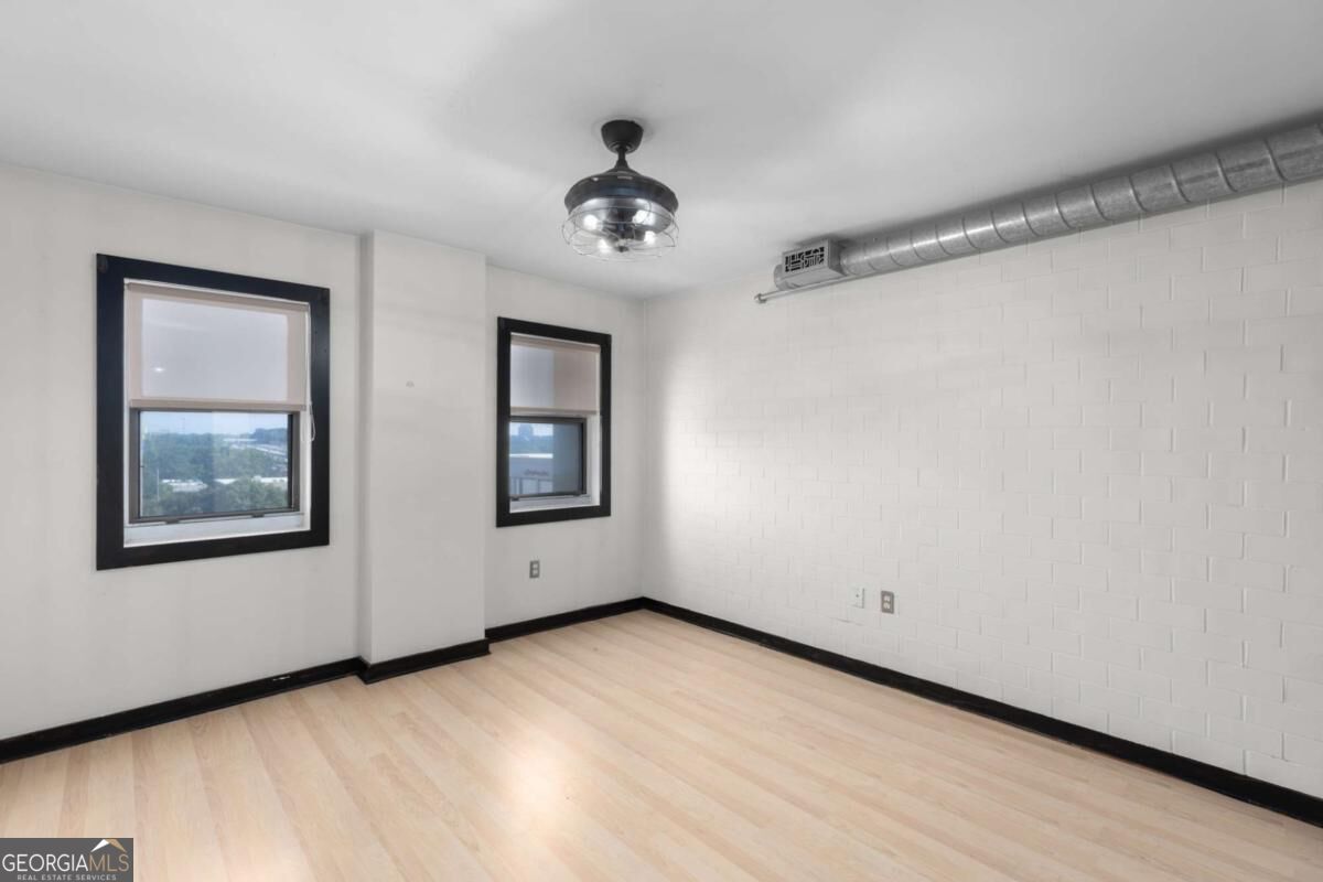 795 Hammond Drive # 1013
