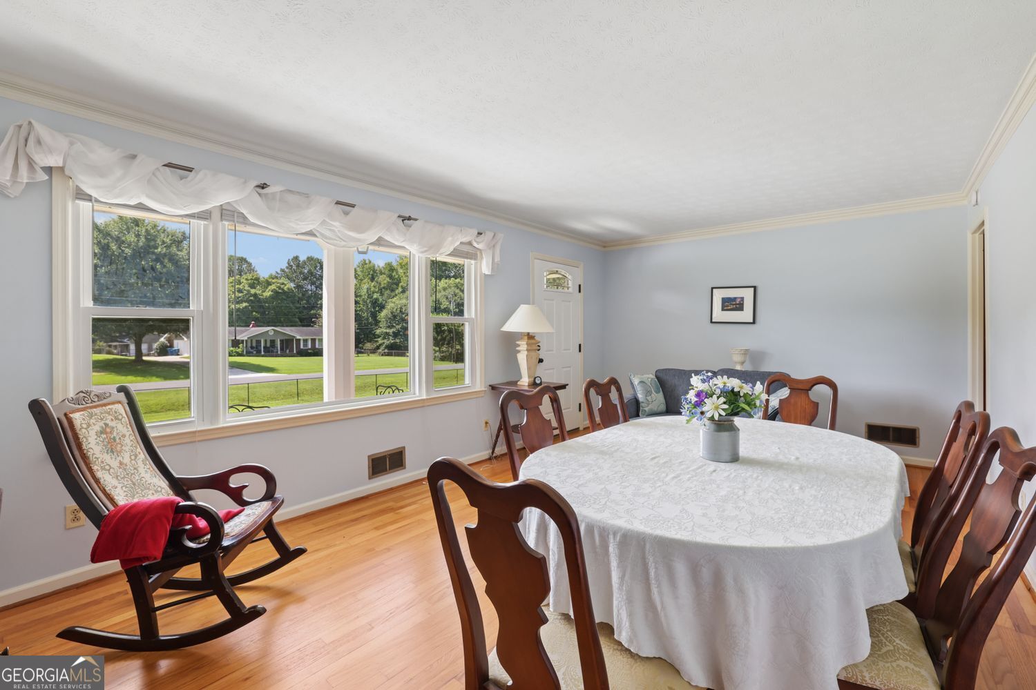 2833 Crabapple Circle
