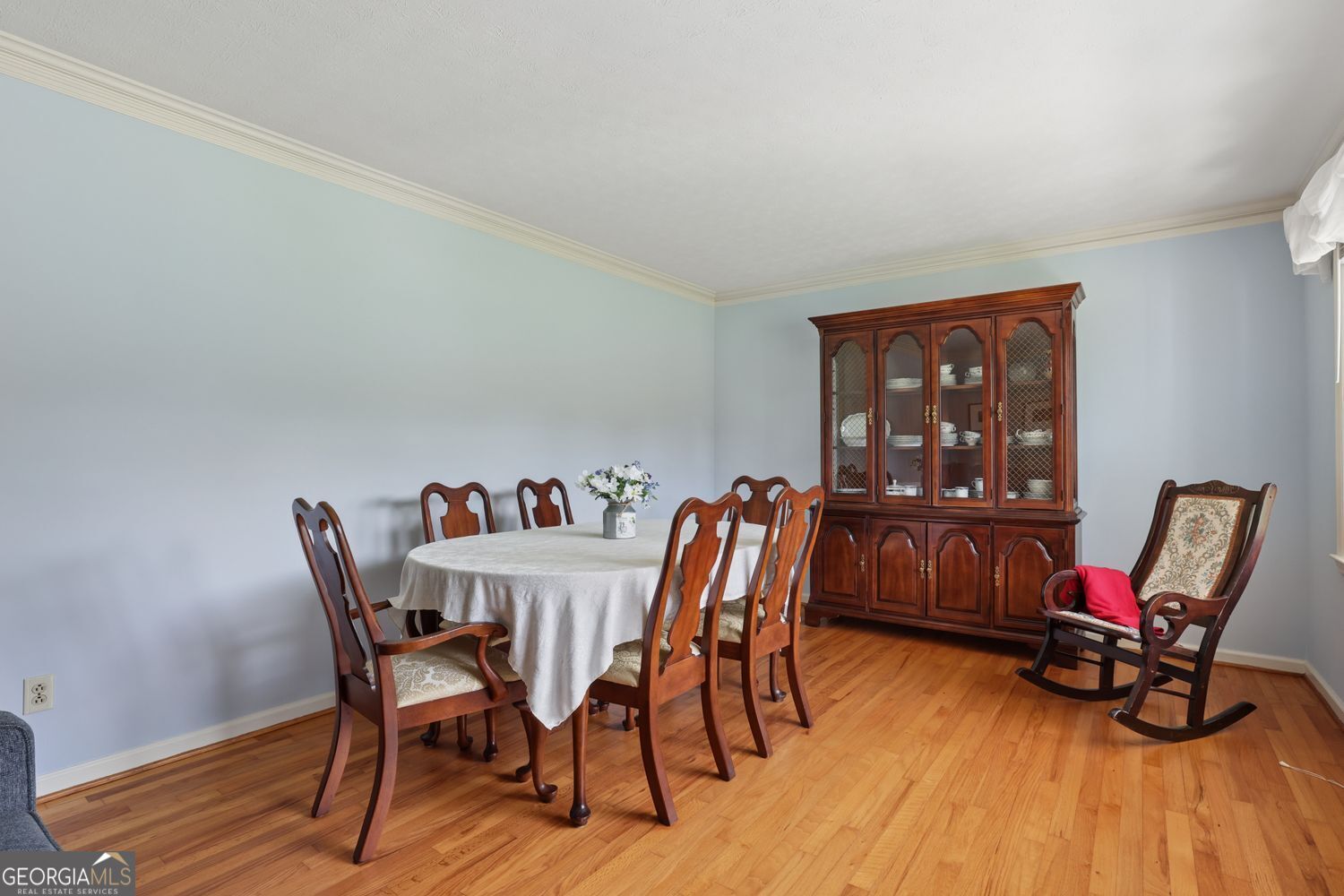 2833 Crabapple Circle