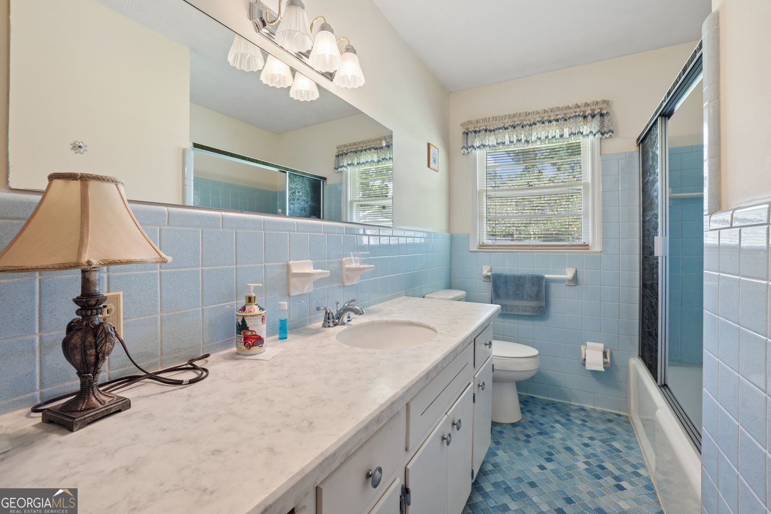 2833 Crabapple Circle