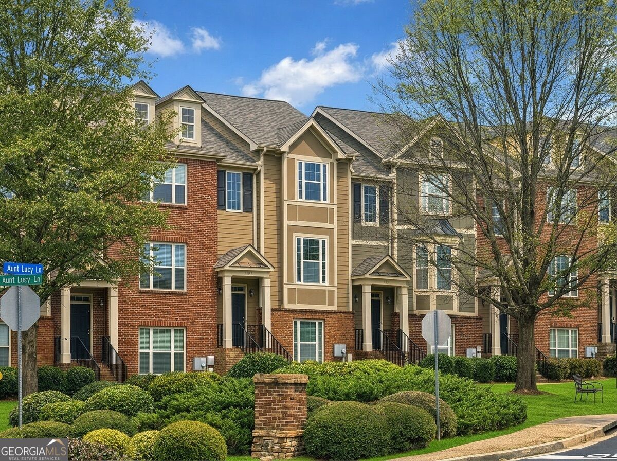 3998 Llewellin Lane SW