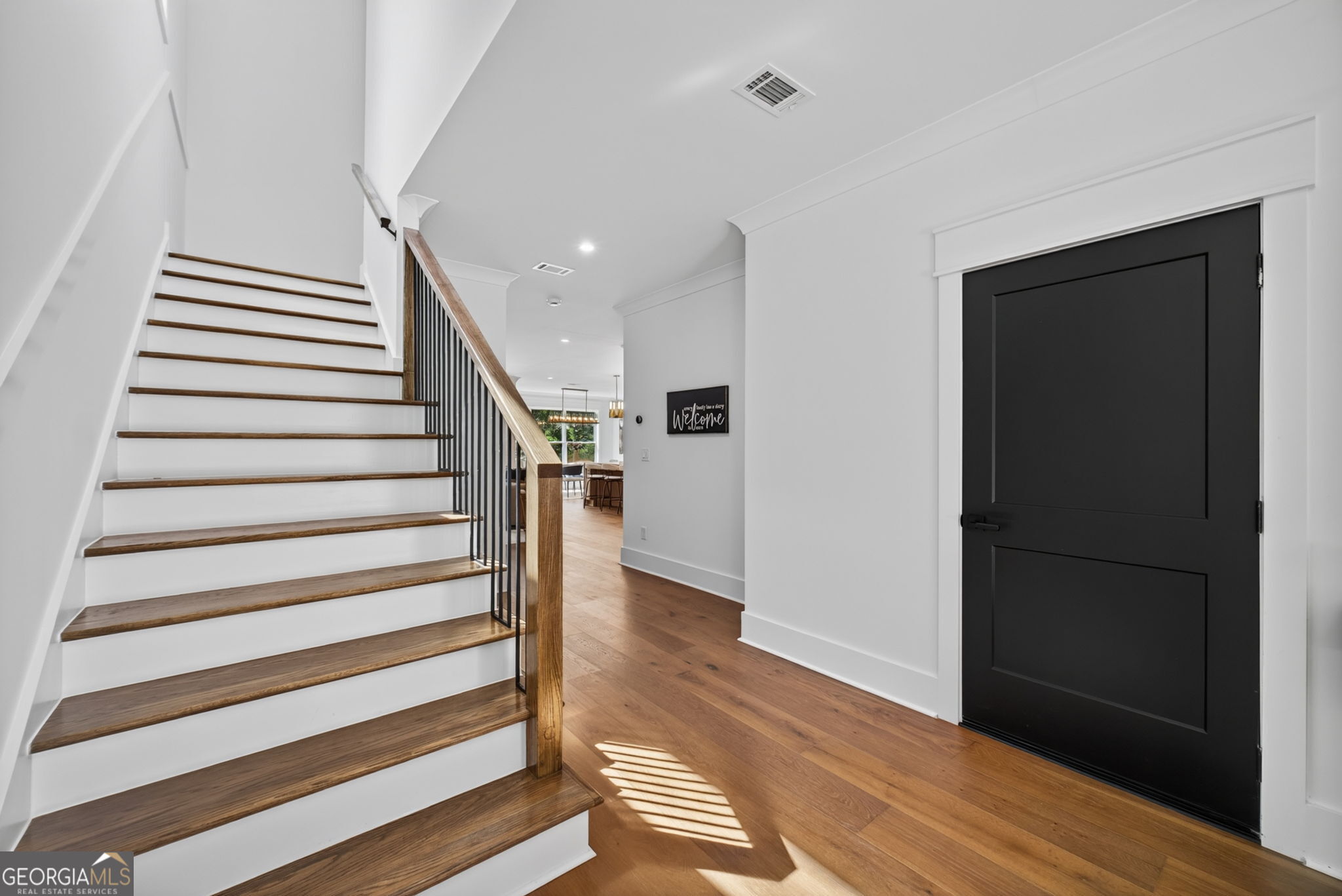 274 White Street