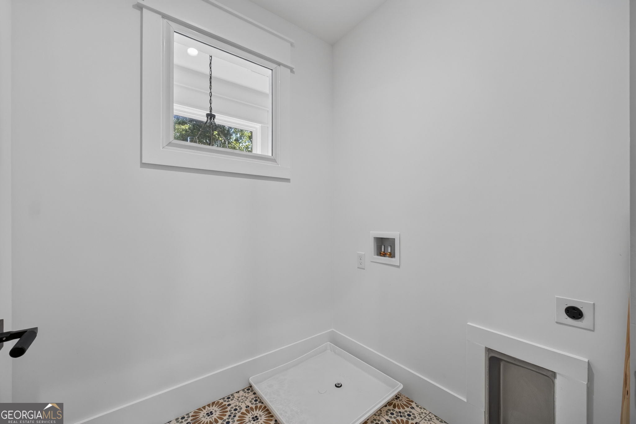 274 White Street