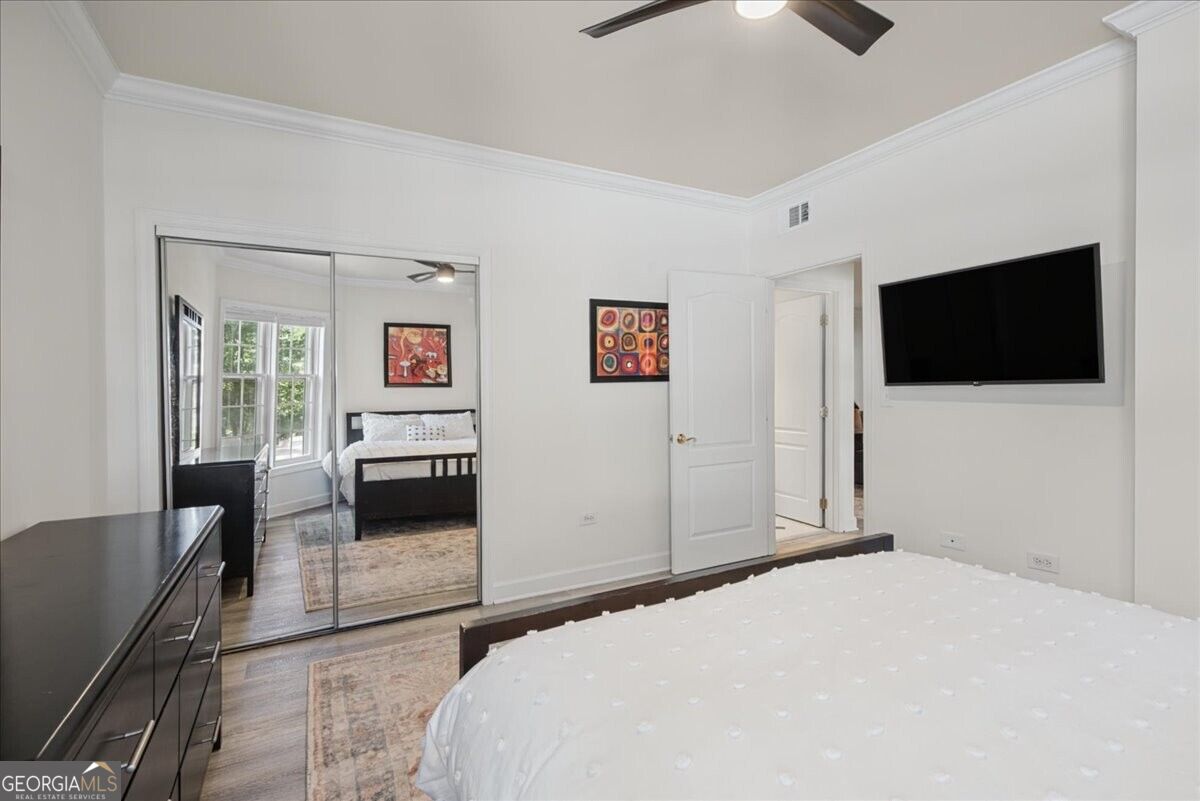 175 15th Street NE # 208