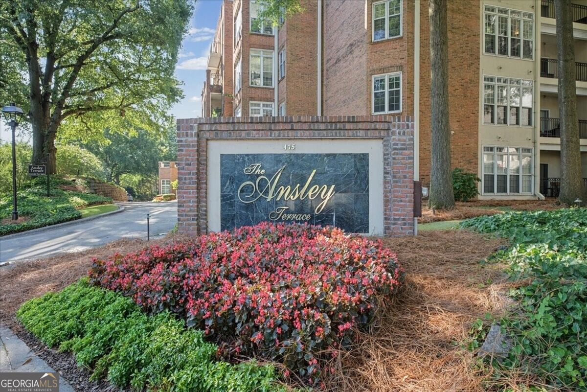 175 15th Street NE # 208