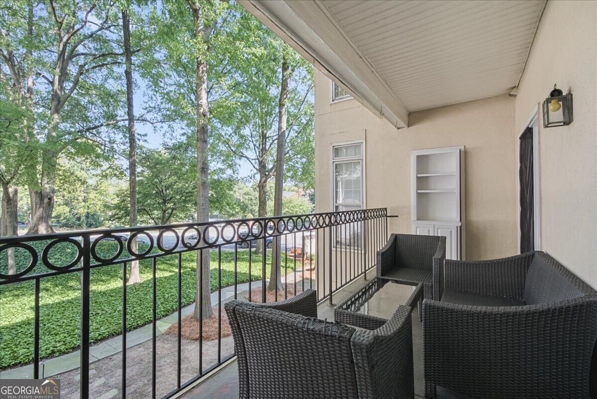 175 15th Street NE # 208