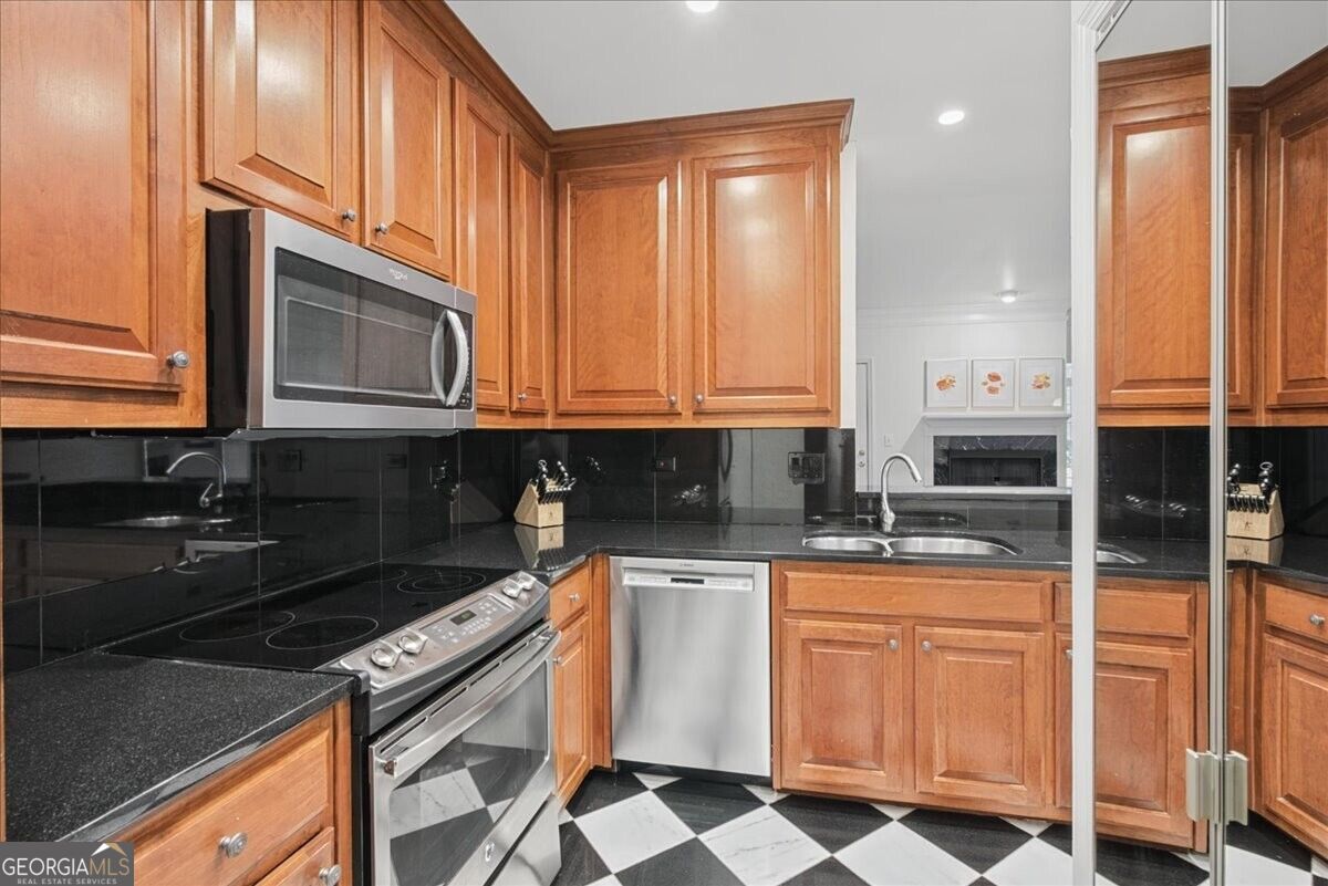 175 15th Street NE # 208