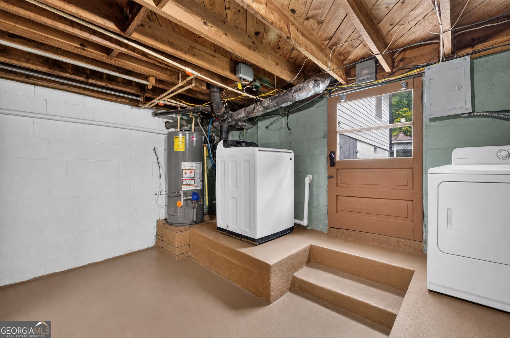 349 Virginia Place SE