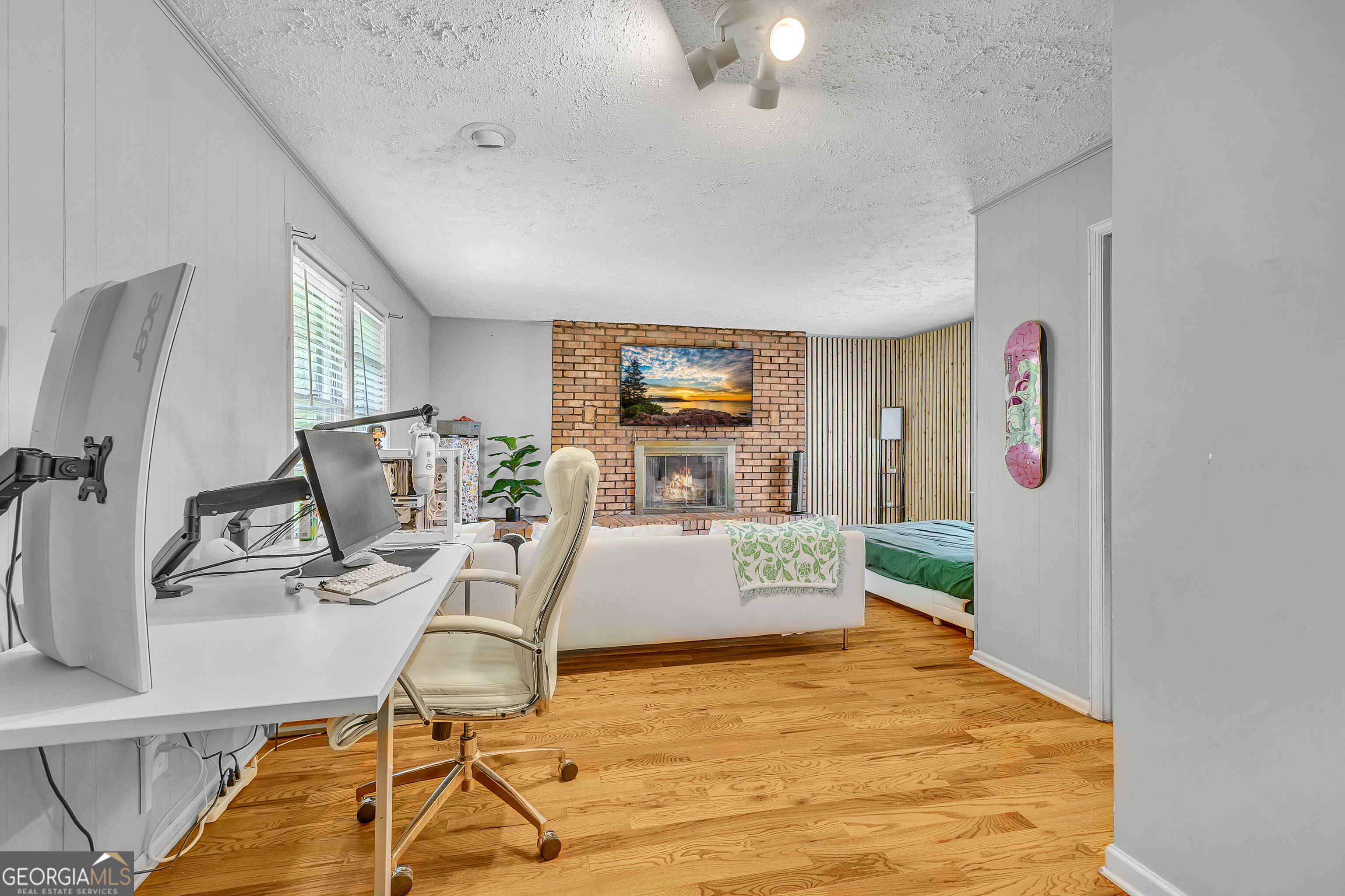 349 Virginia Place SE