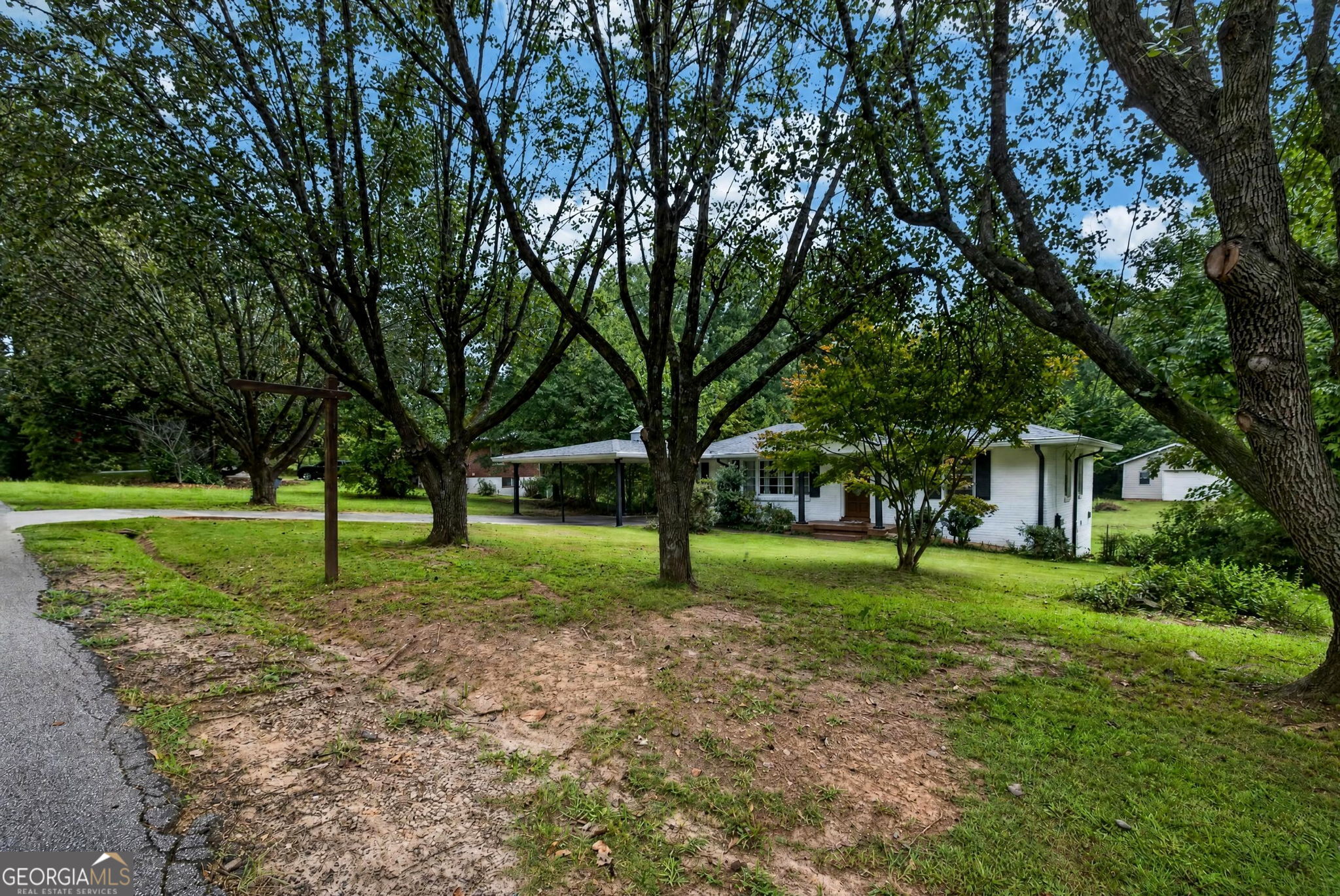 349 Virginia Place SE