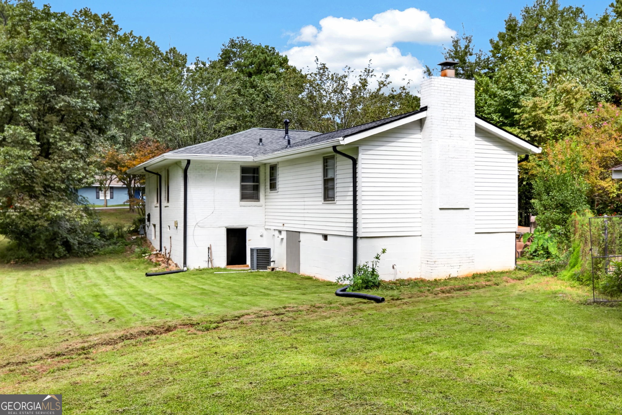 349 Virginia Place SE