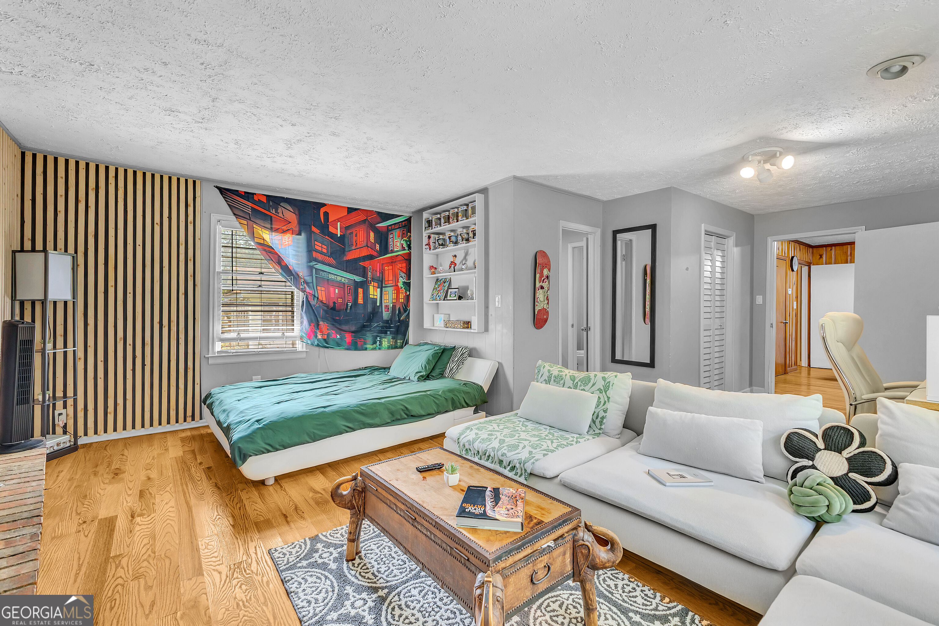 349 Virginia Place SE