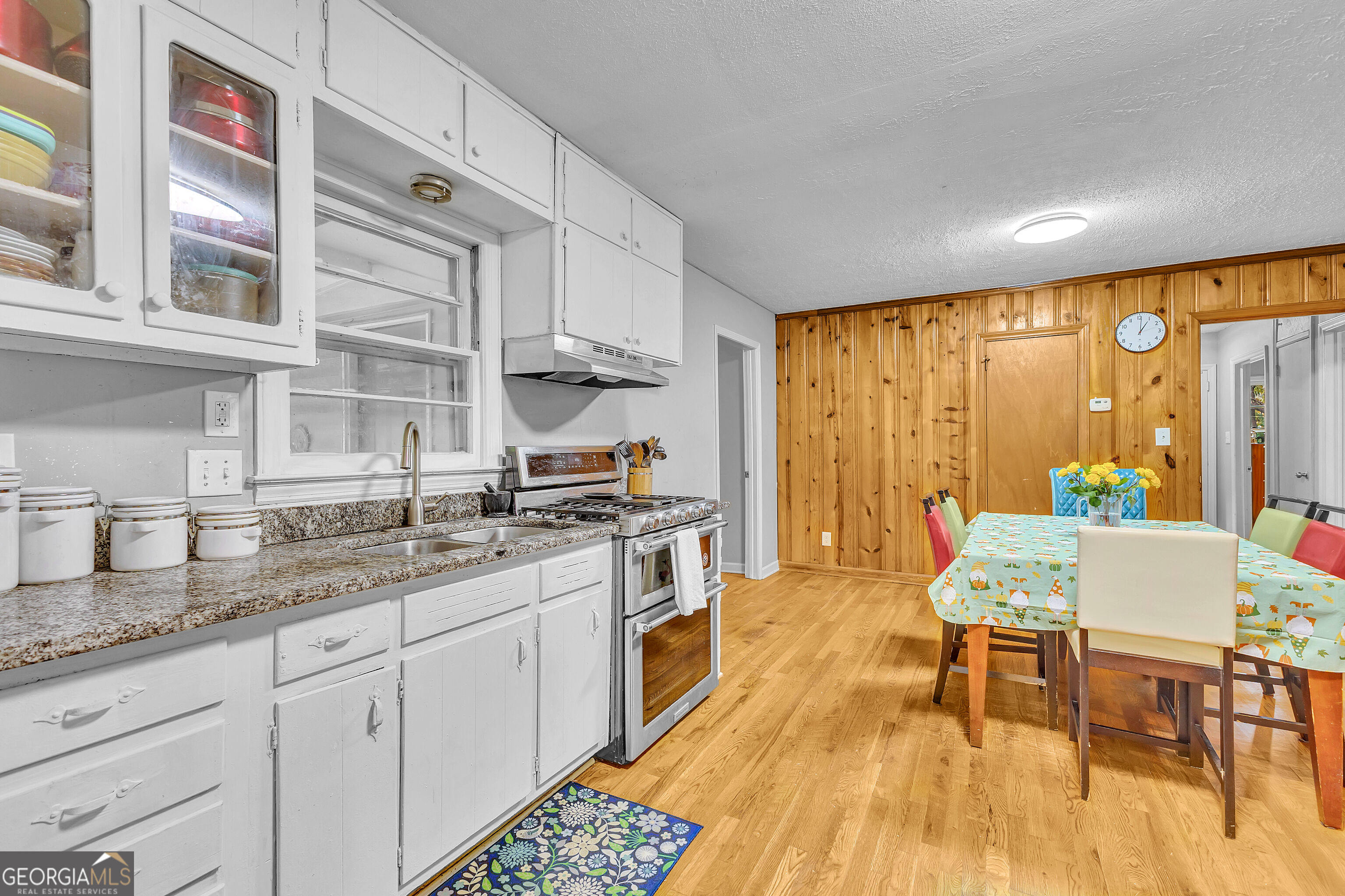 349 Virginia Place SE