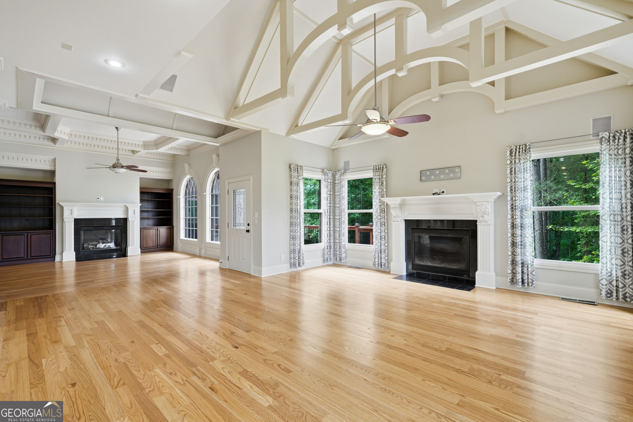 6295 Windward Parkway
