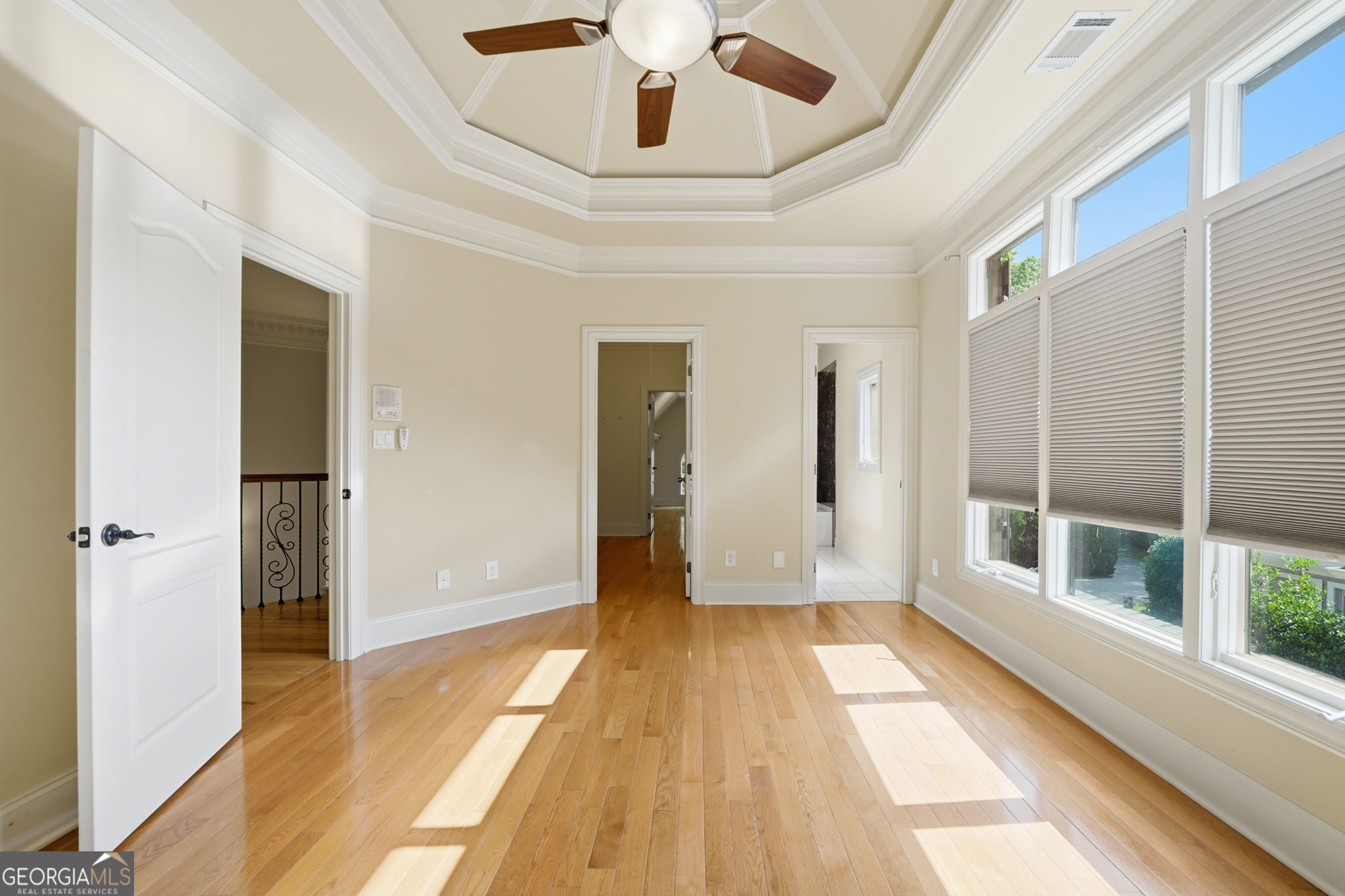 6295 Windward Parkway