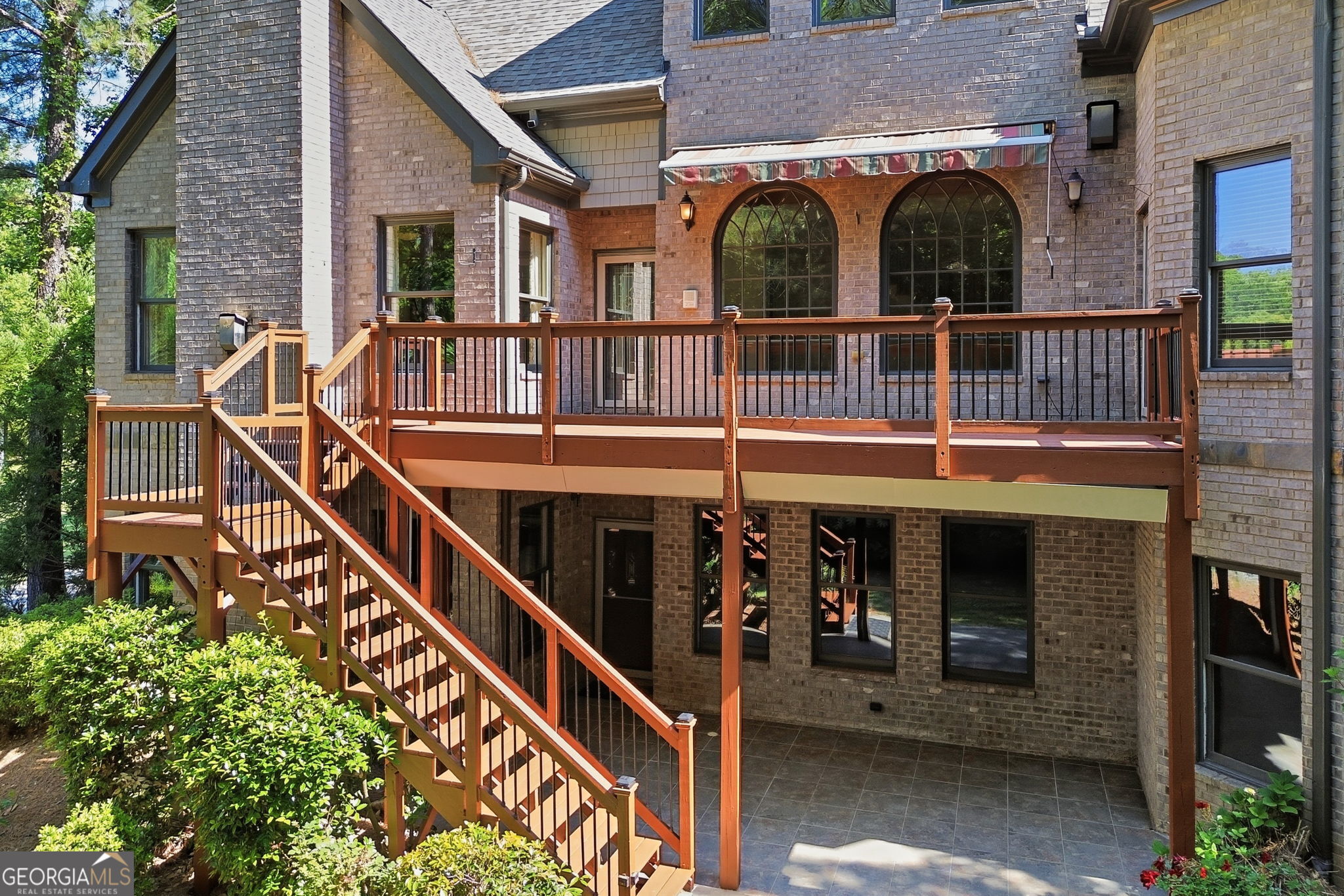6295 Windward Parkway