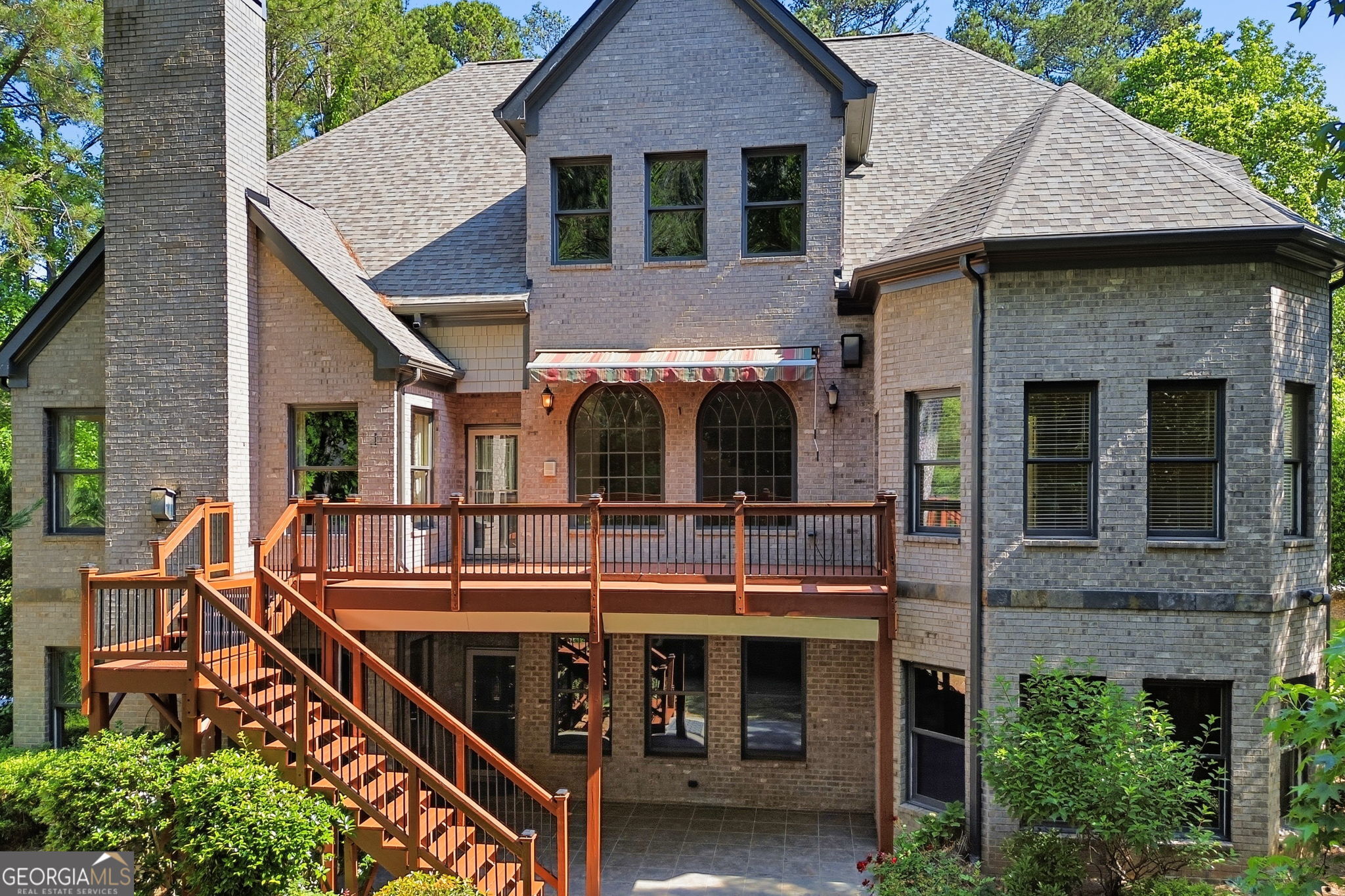 6295 Windward Parkway