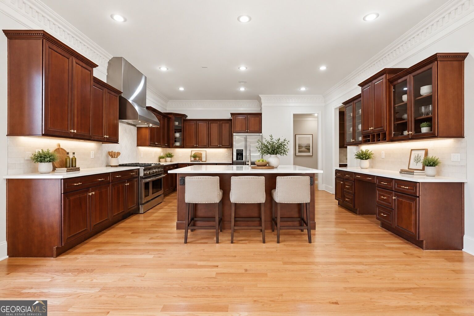 6295 Windward Parkway