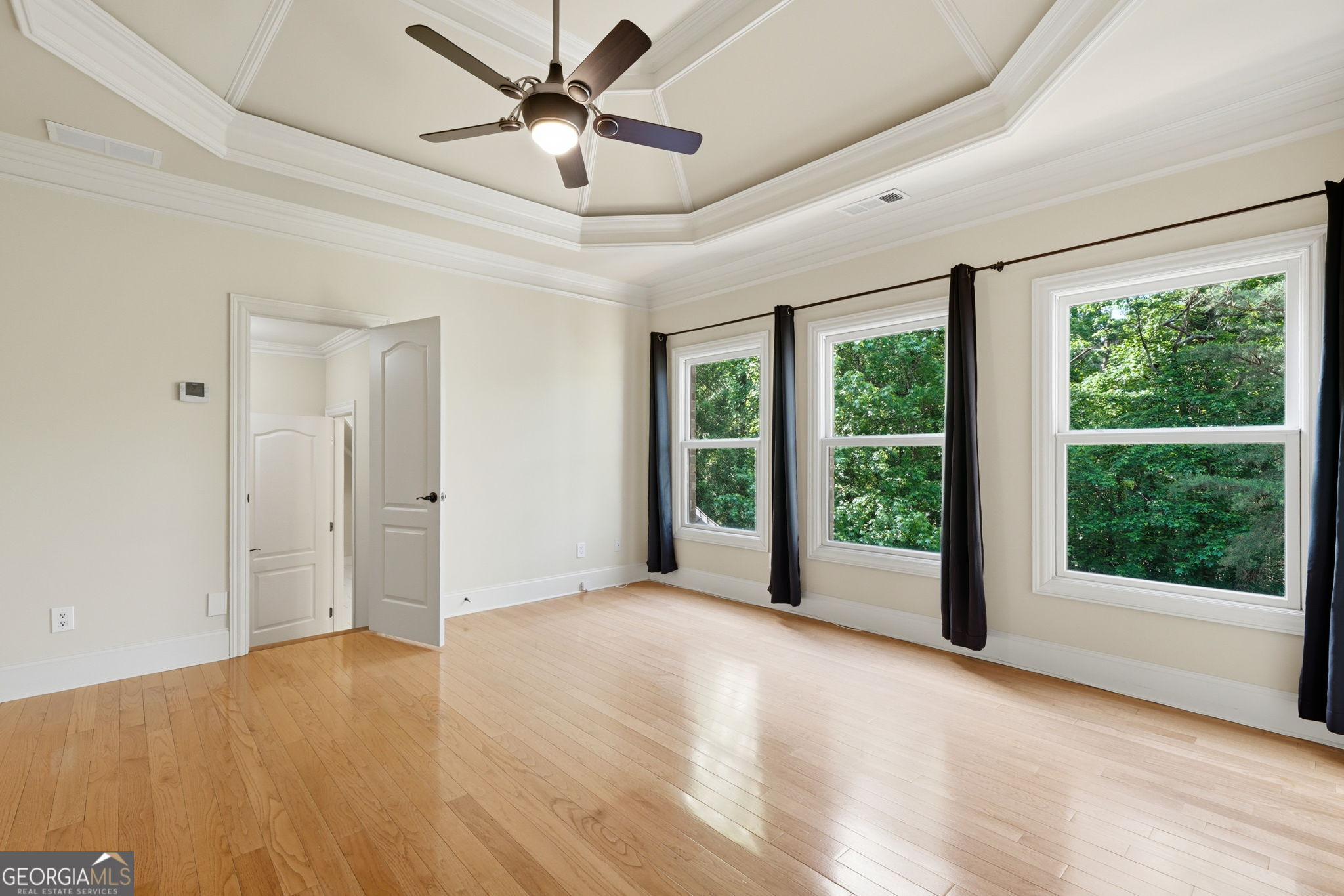 6295 Windward Parkway