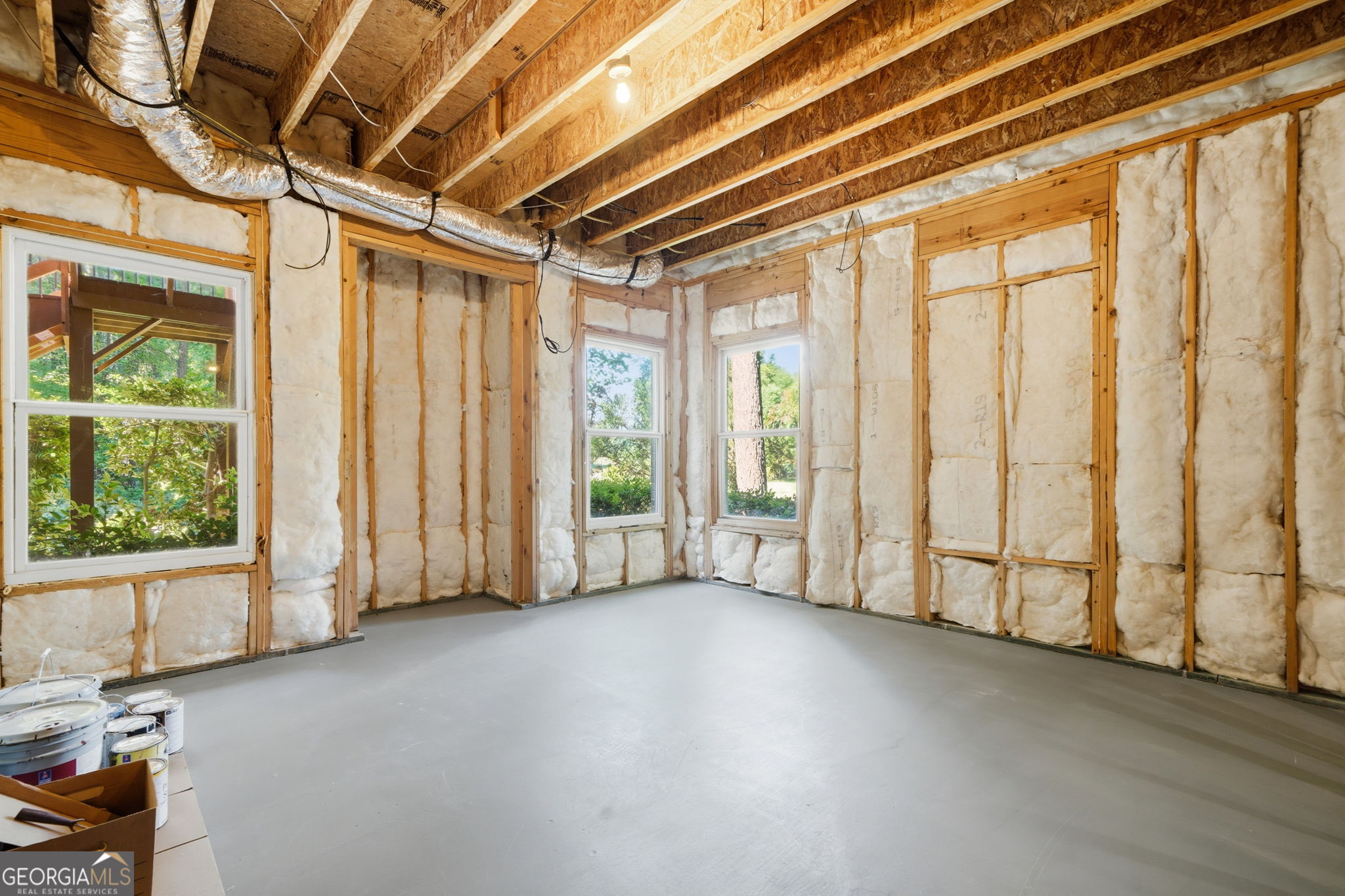 6295 Windward Parkway