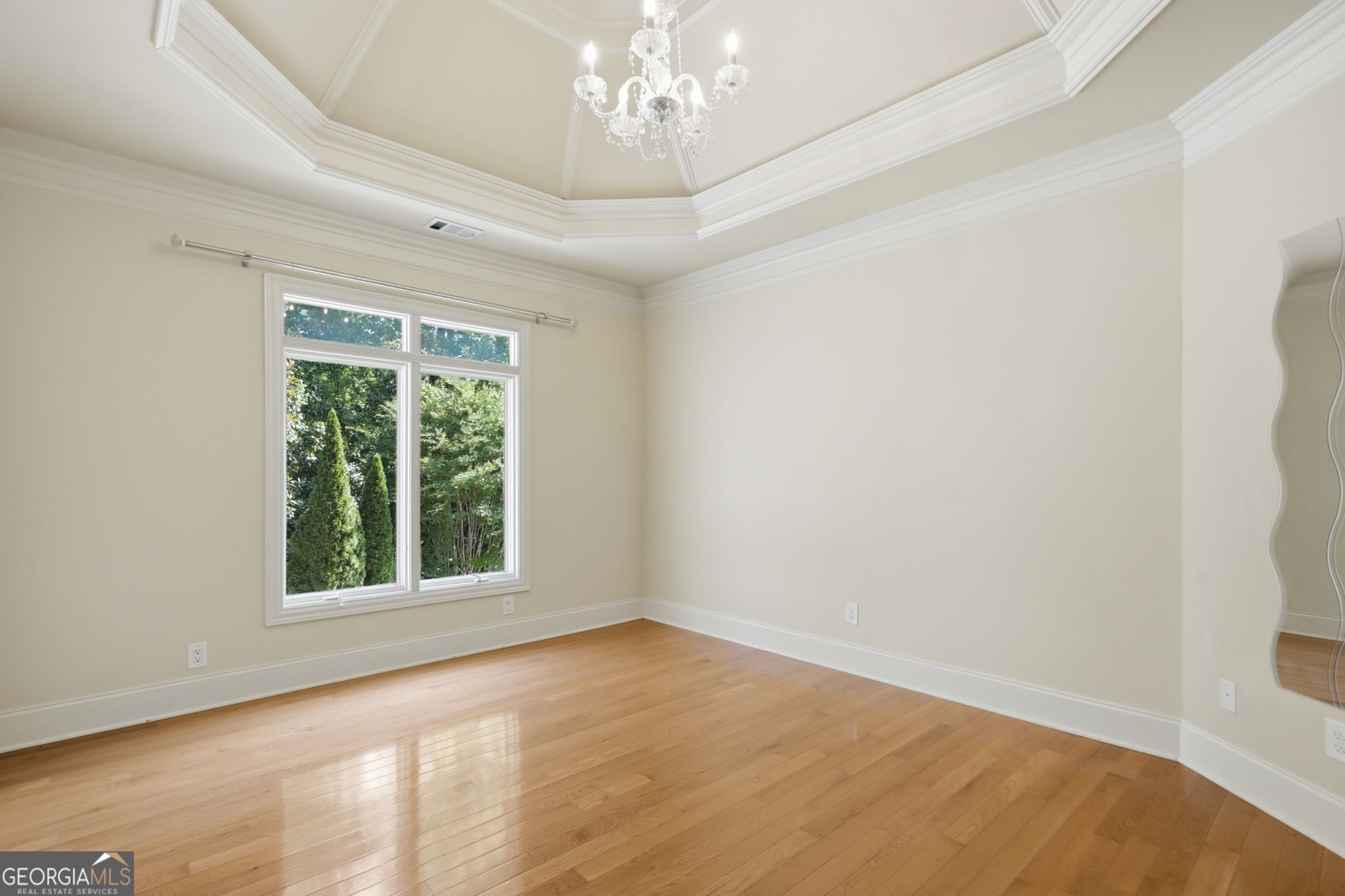 6295 Windward Parkway