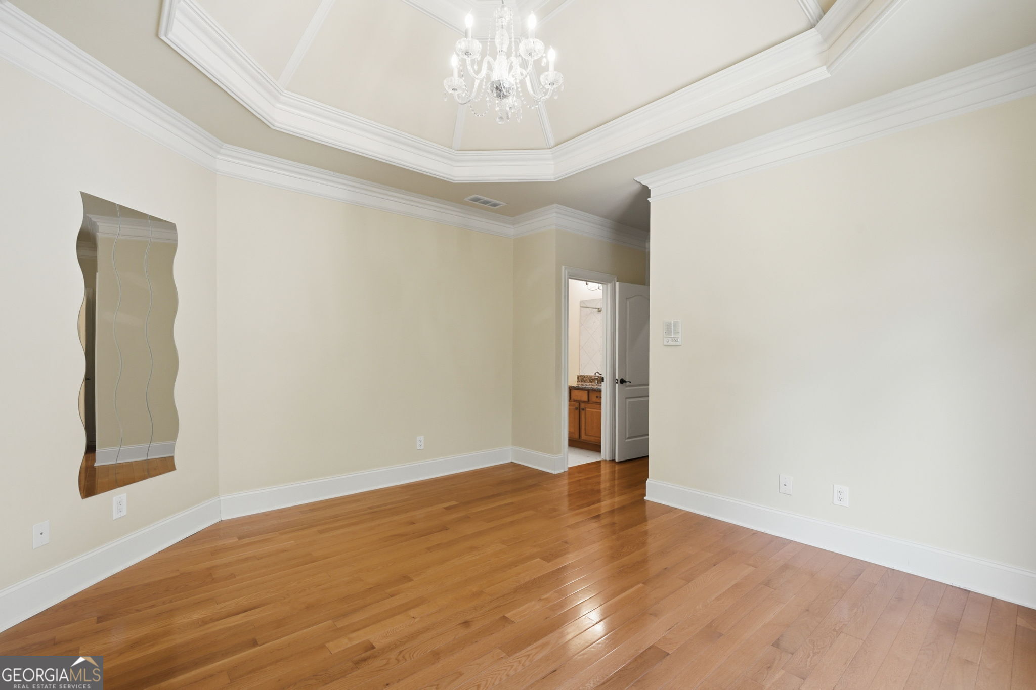 6295 Windward Parkway