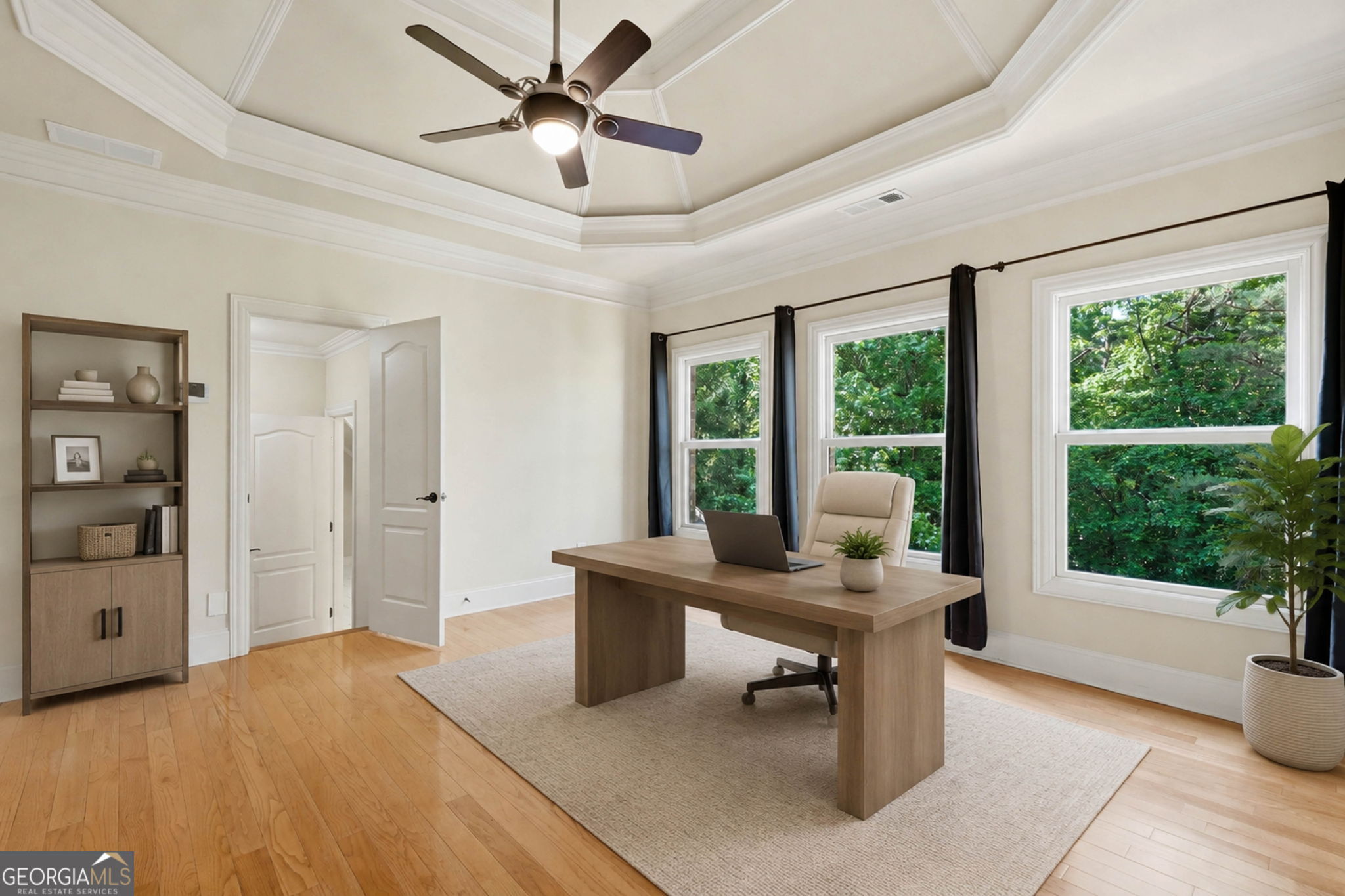 6295 Windward Parkway