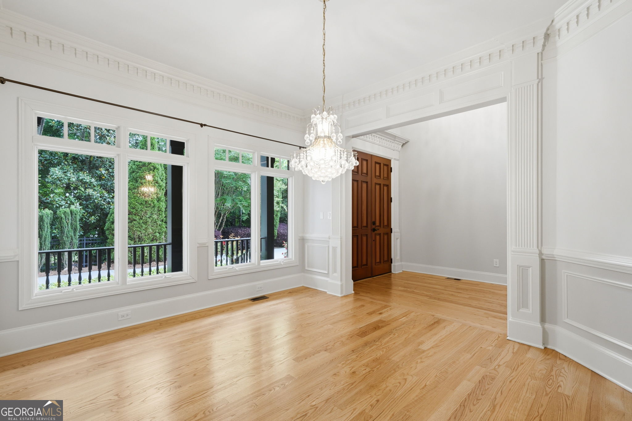 6295 Windward Parkway