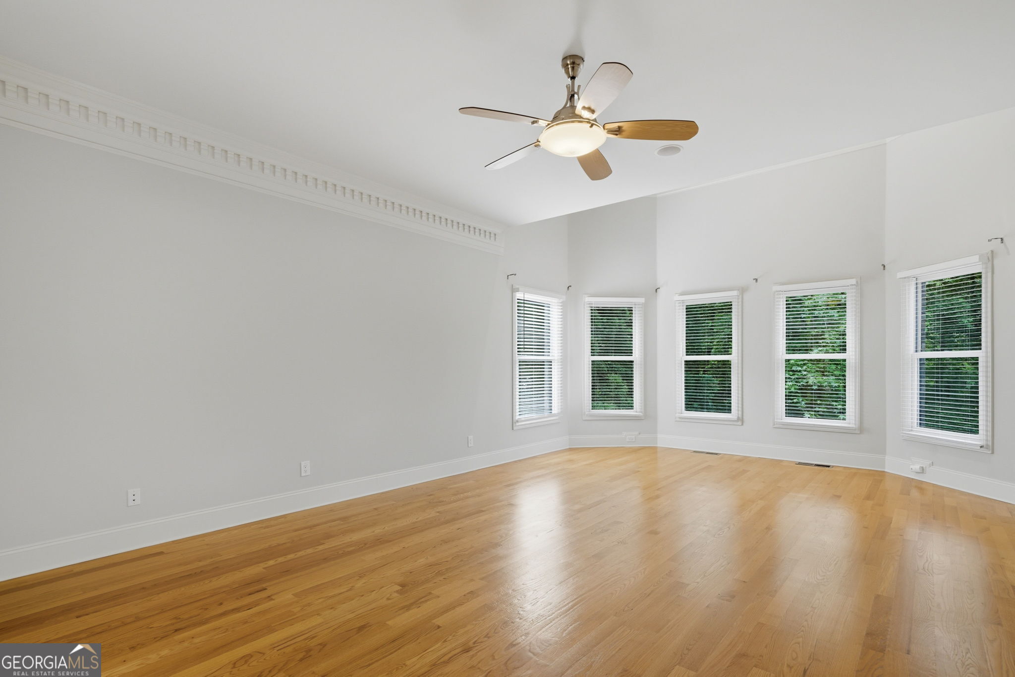 6295 Windward Parkway