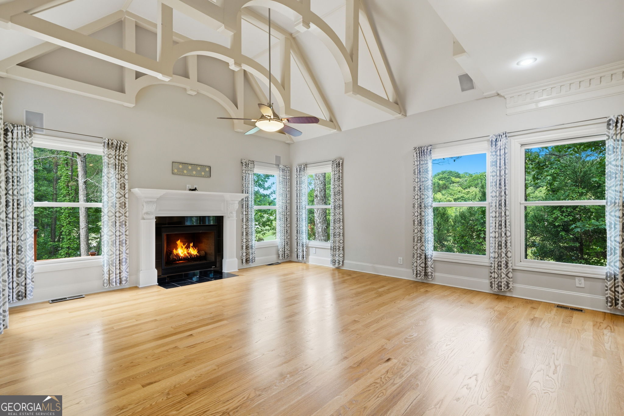6295 Windward Parkway