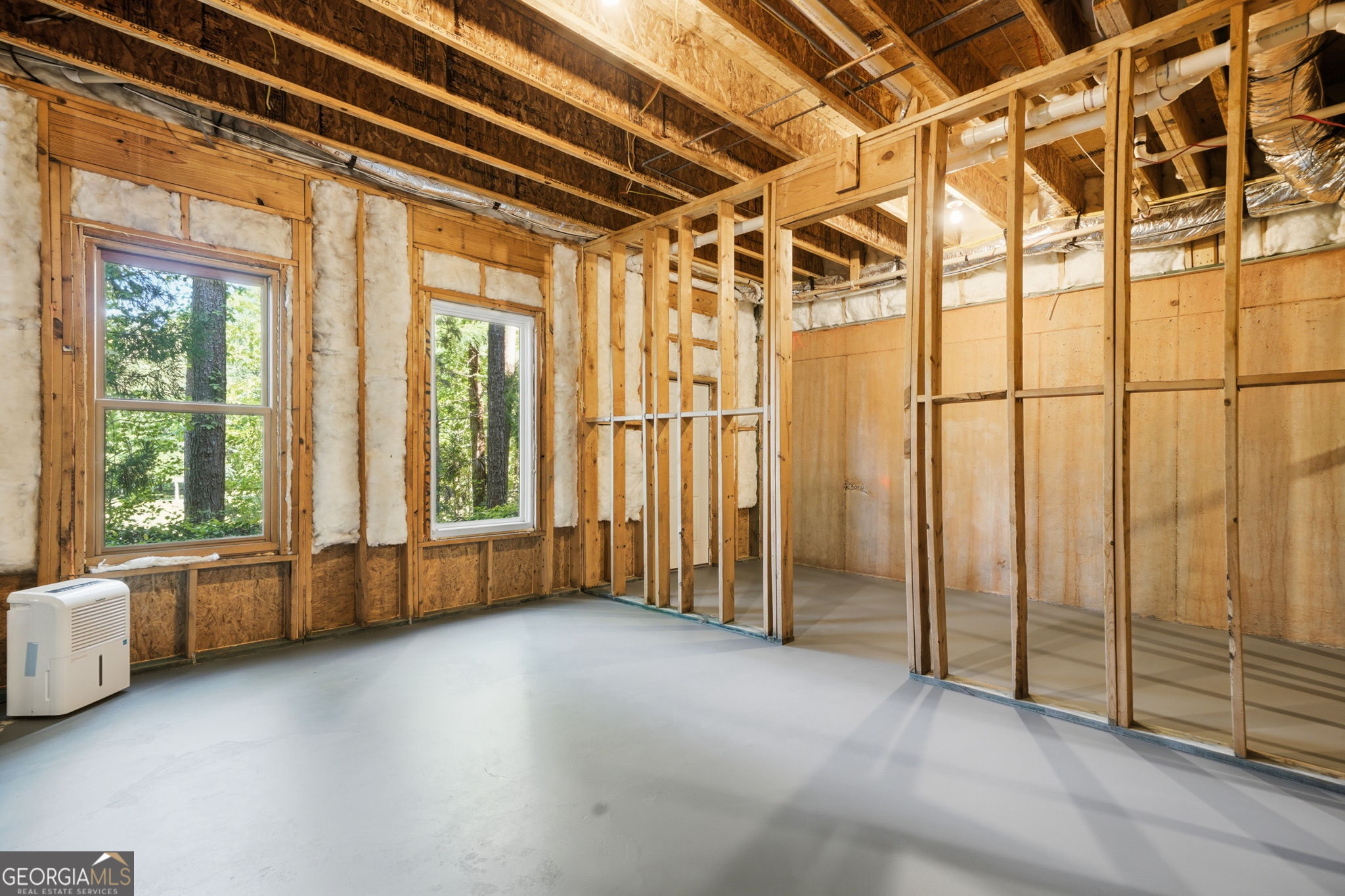 6295 Windward Parkway