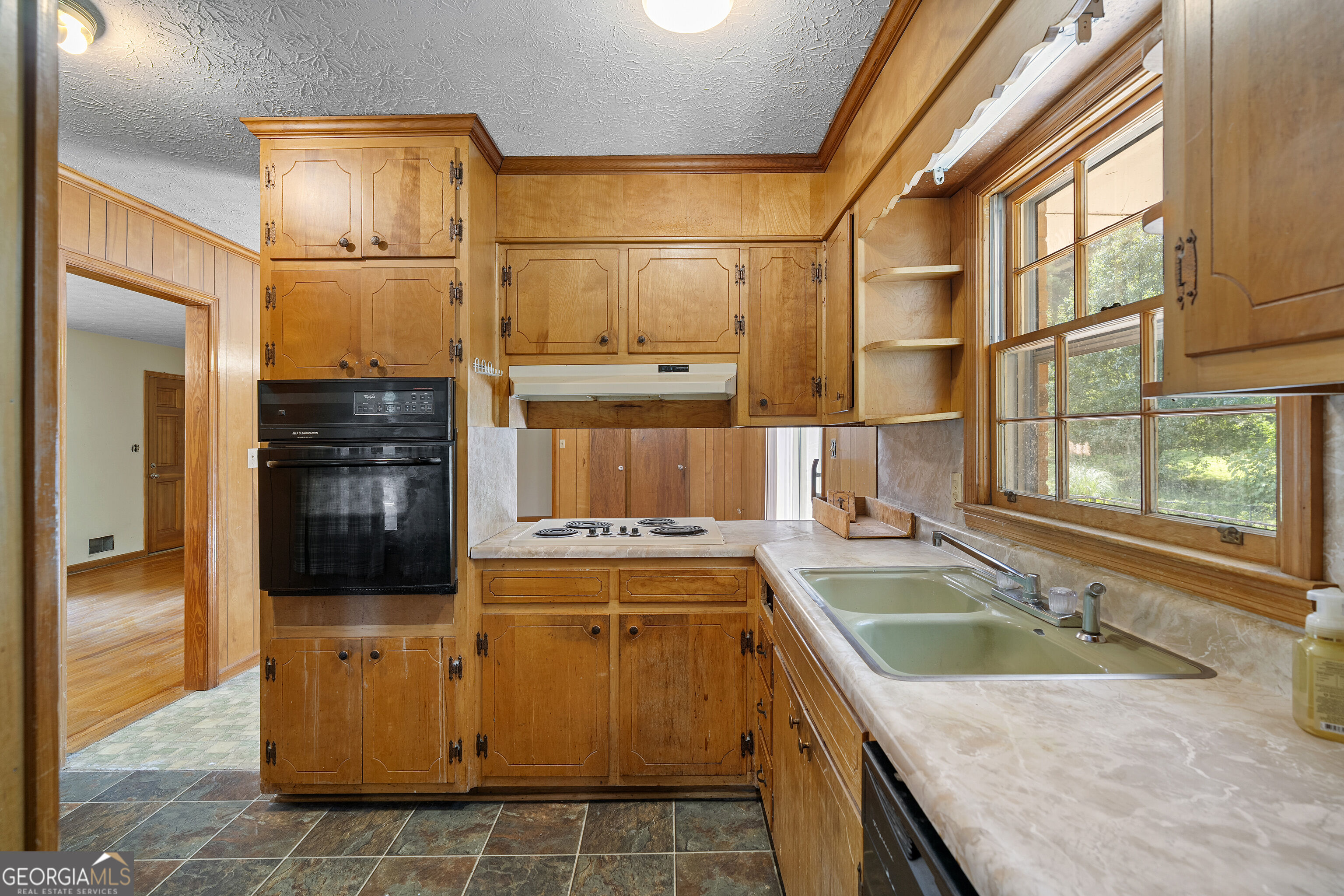 1311 Mary Dale Drive SW
