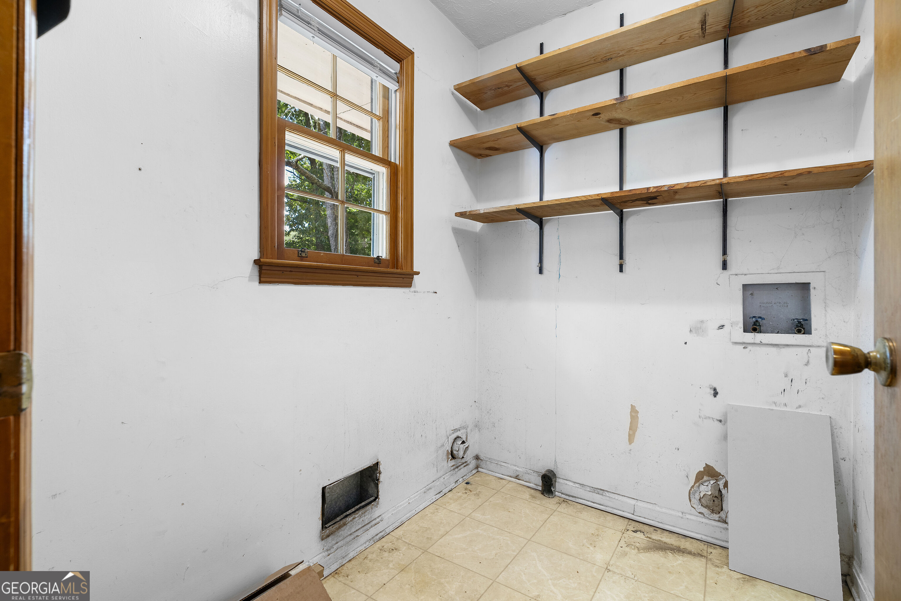 1311 Mary Dale Drive SW