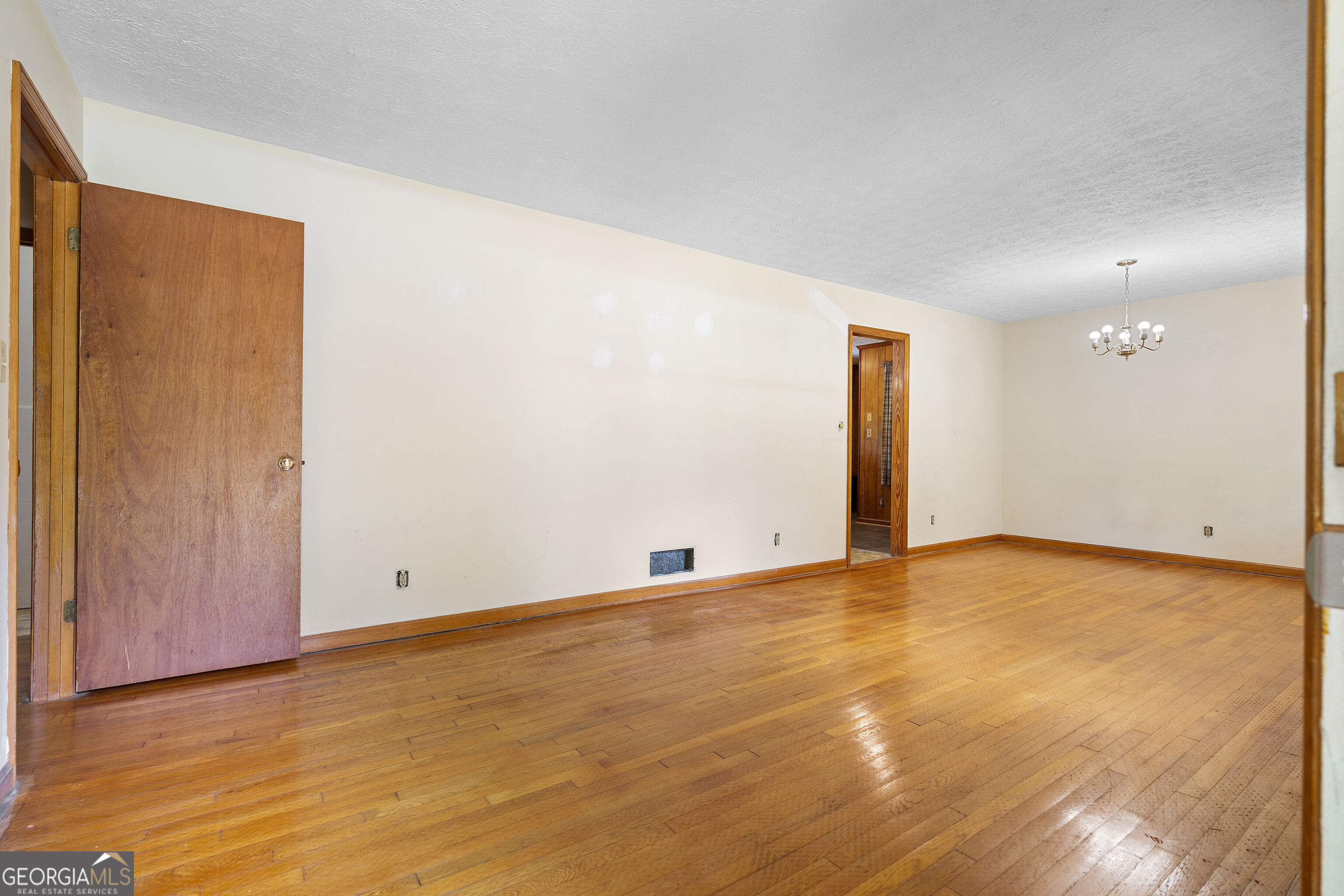 1311 Mary Dale Drive SW
